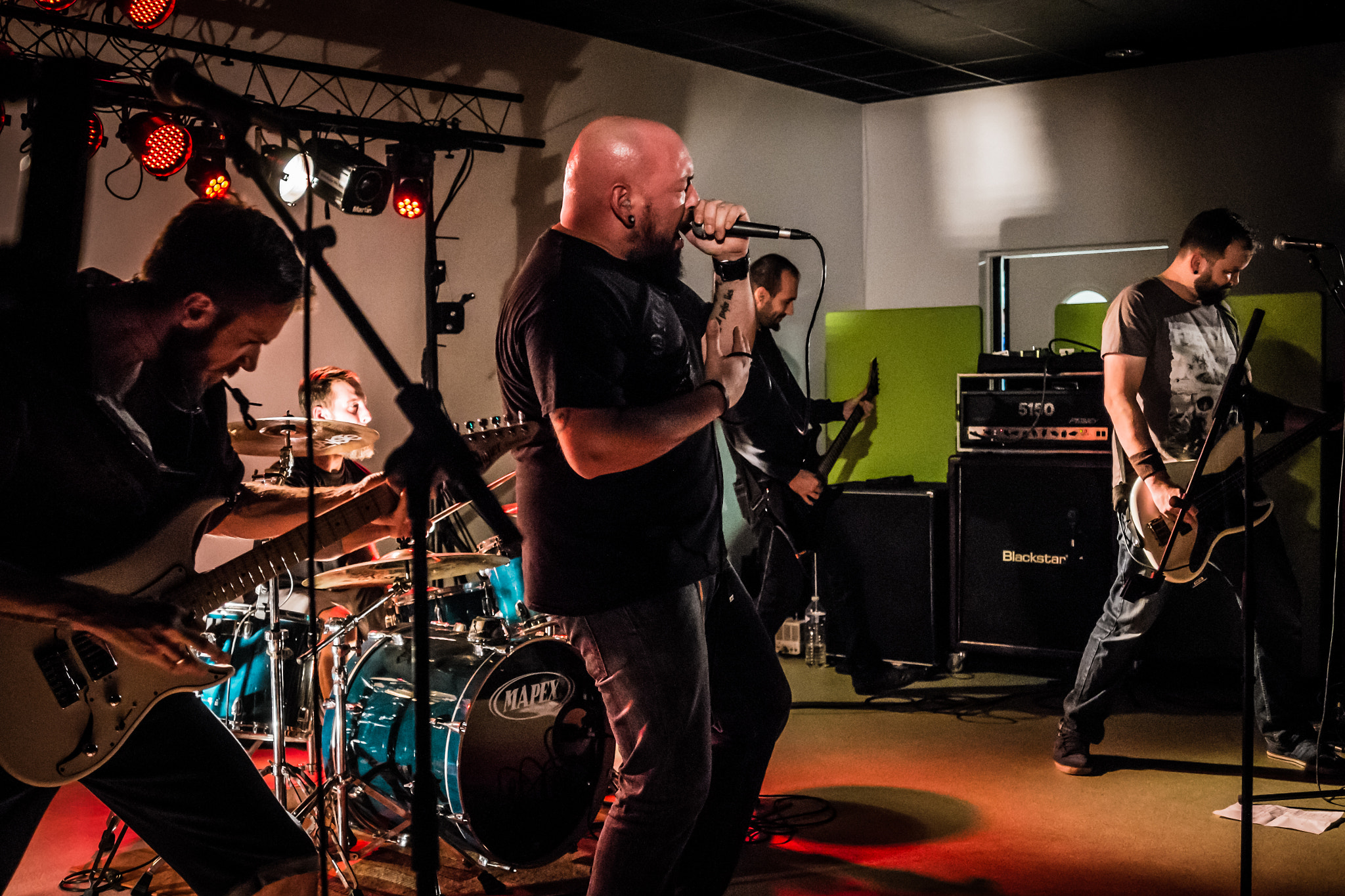 Fujifilm X-M1 + Fujifilm XF 27mm F2.8 sample photo. Concerts des 10 ans de madsaah photography