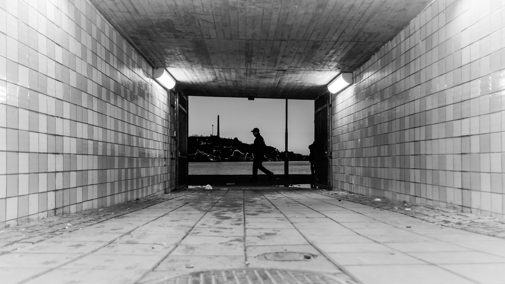 Canon EOS M3 sample photo. Stockholm - metro station - old town photography
