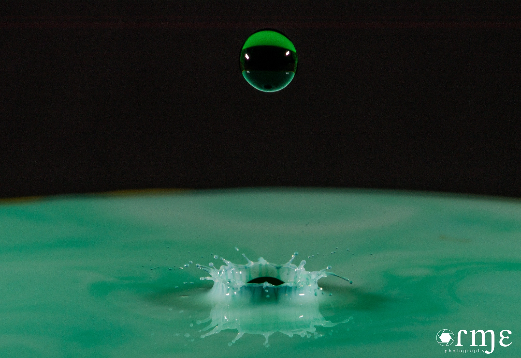 Nikon AF-S Micro-Nikkor 105mm F2.8G IF-ED VR sample photo. Splash drop water 2 photography