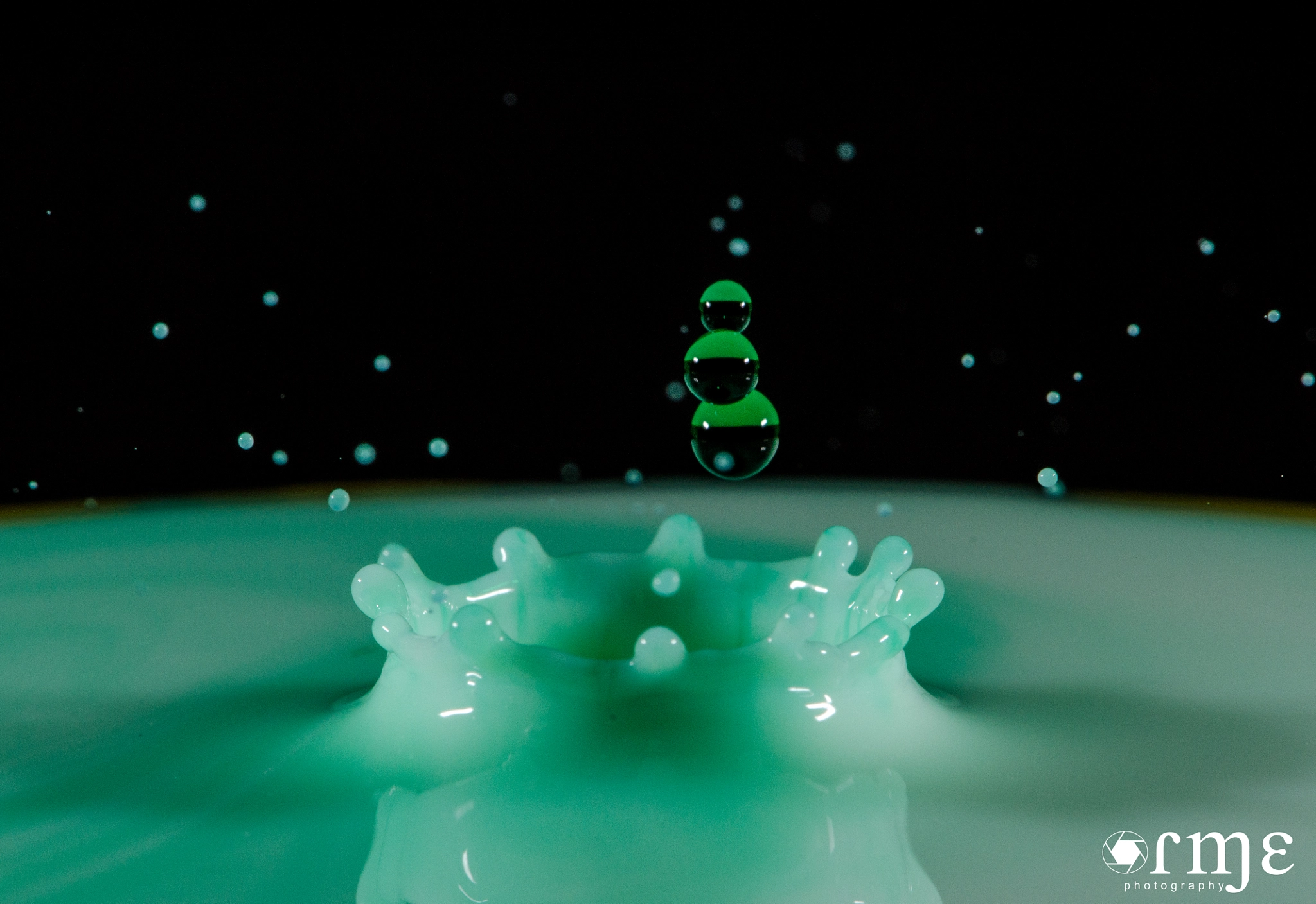 Nikon AF-S Micro-Nikkor 105mm F2.8G IF-ED VR sample photo. Splash drop water 3 photography