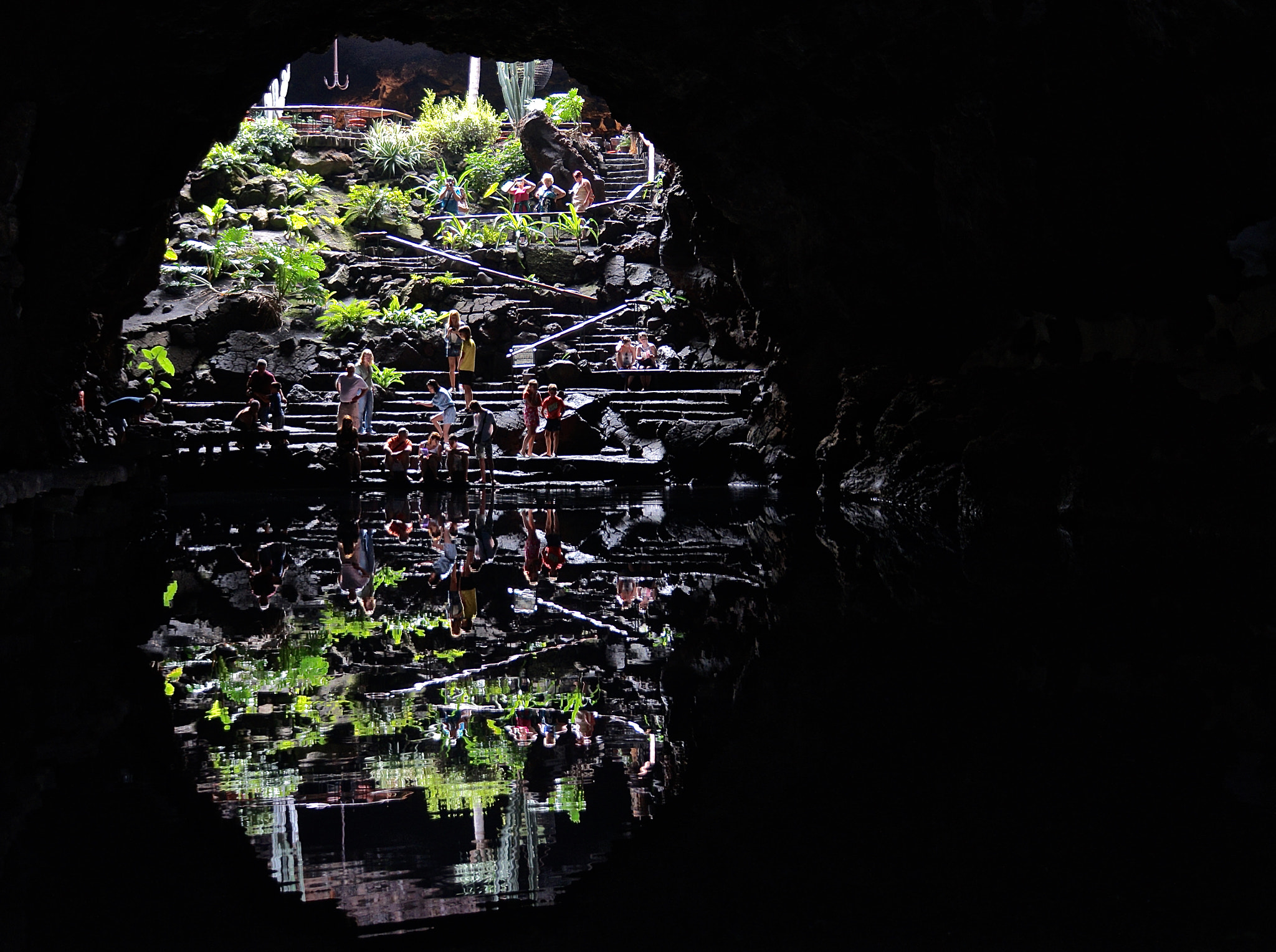 Tamron 18-270mm F3.5-6.3 Di II PZD sample photo. Reflections photography