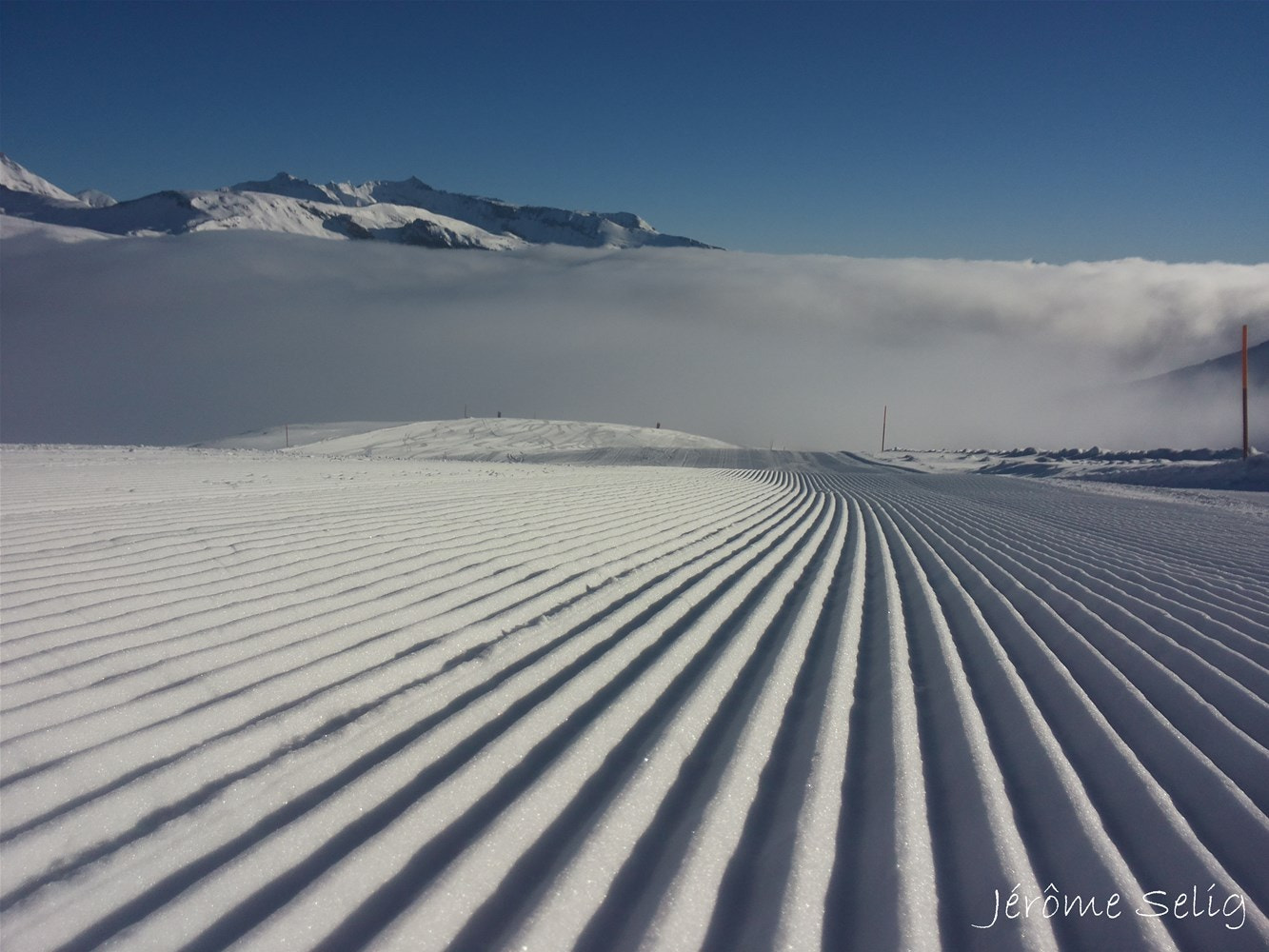 Samsung Galaxy S2 Plus sample photo. Neige montagne et pistes de ski photography