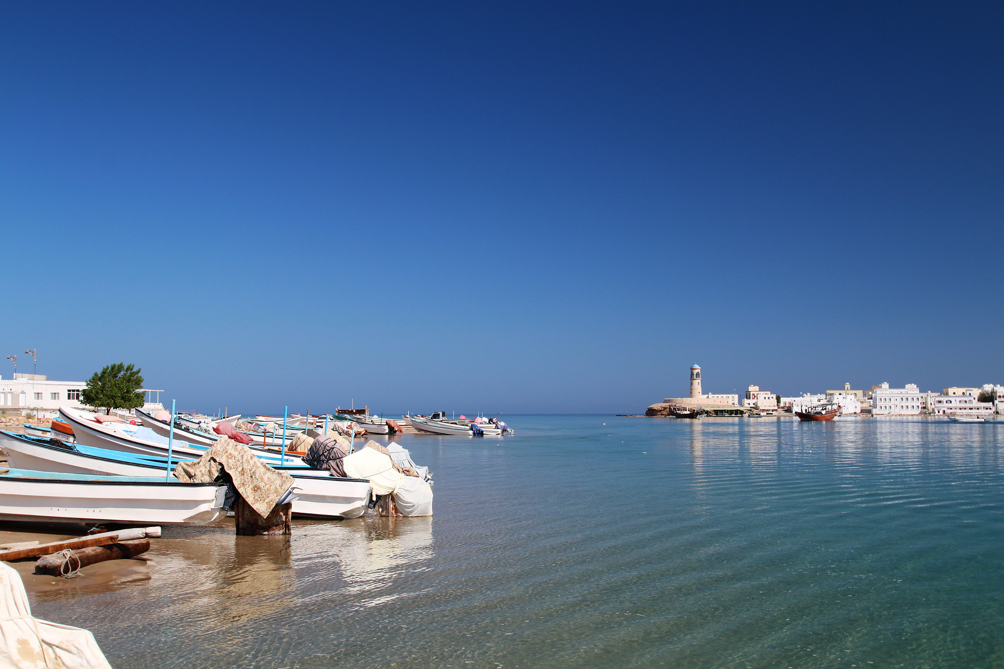 Canon EOS 70D + Sigma 18-125mm F3.8-5.6 DC OS HSM sample photo. Oman sur photography