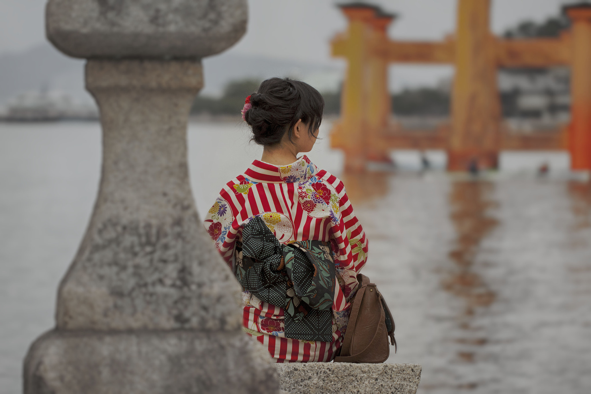 Canon EF 100mm F2.8L Macro IS USM sample photo. Japanese girl photography