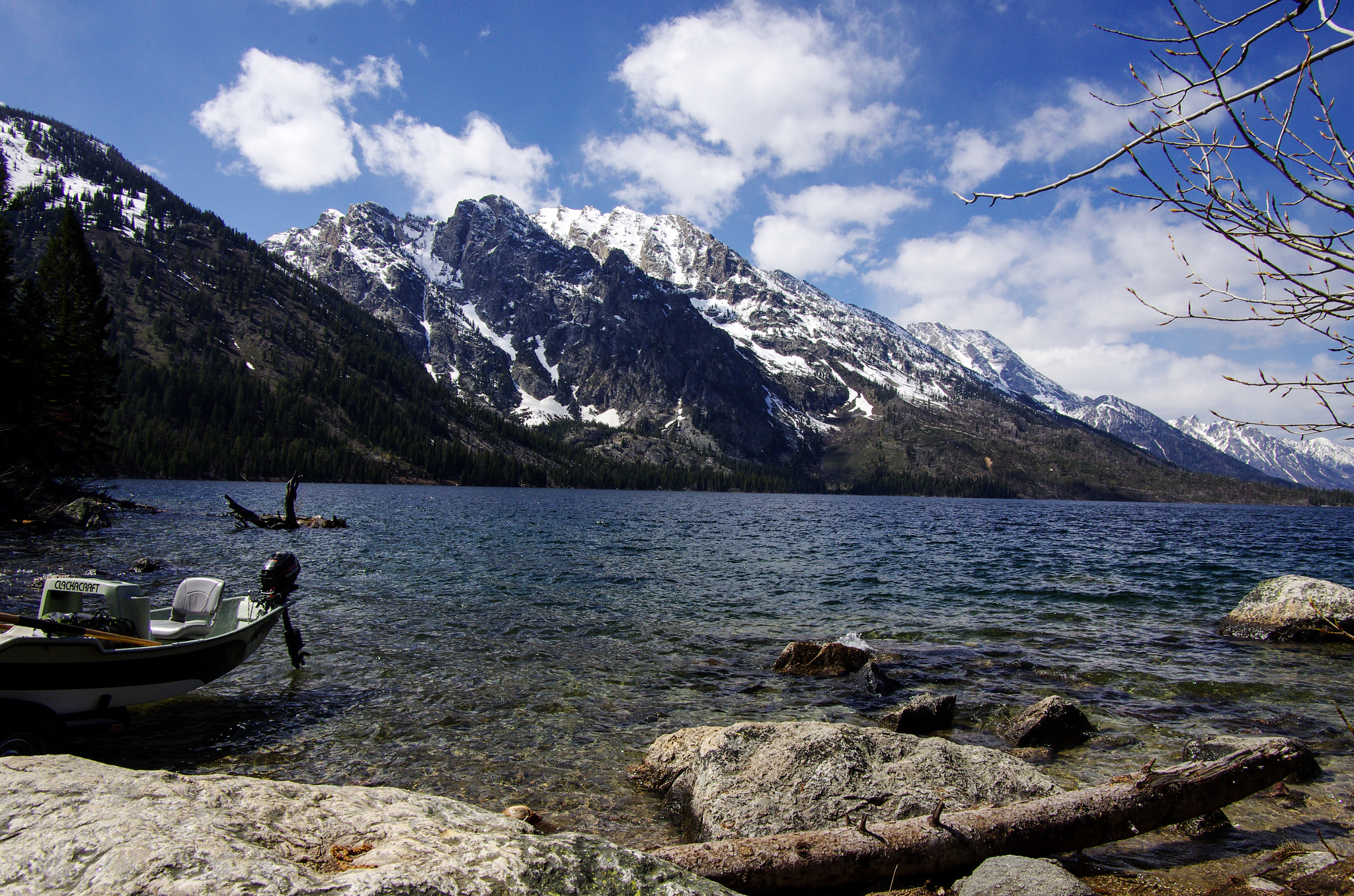 Pentax smc DA 16-45mm F4 ED AL sample photo. Lake photography