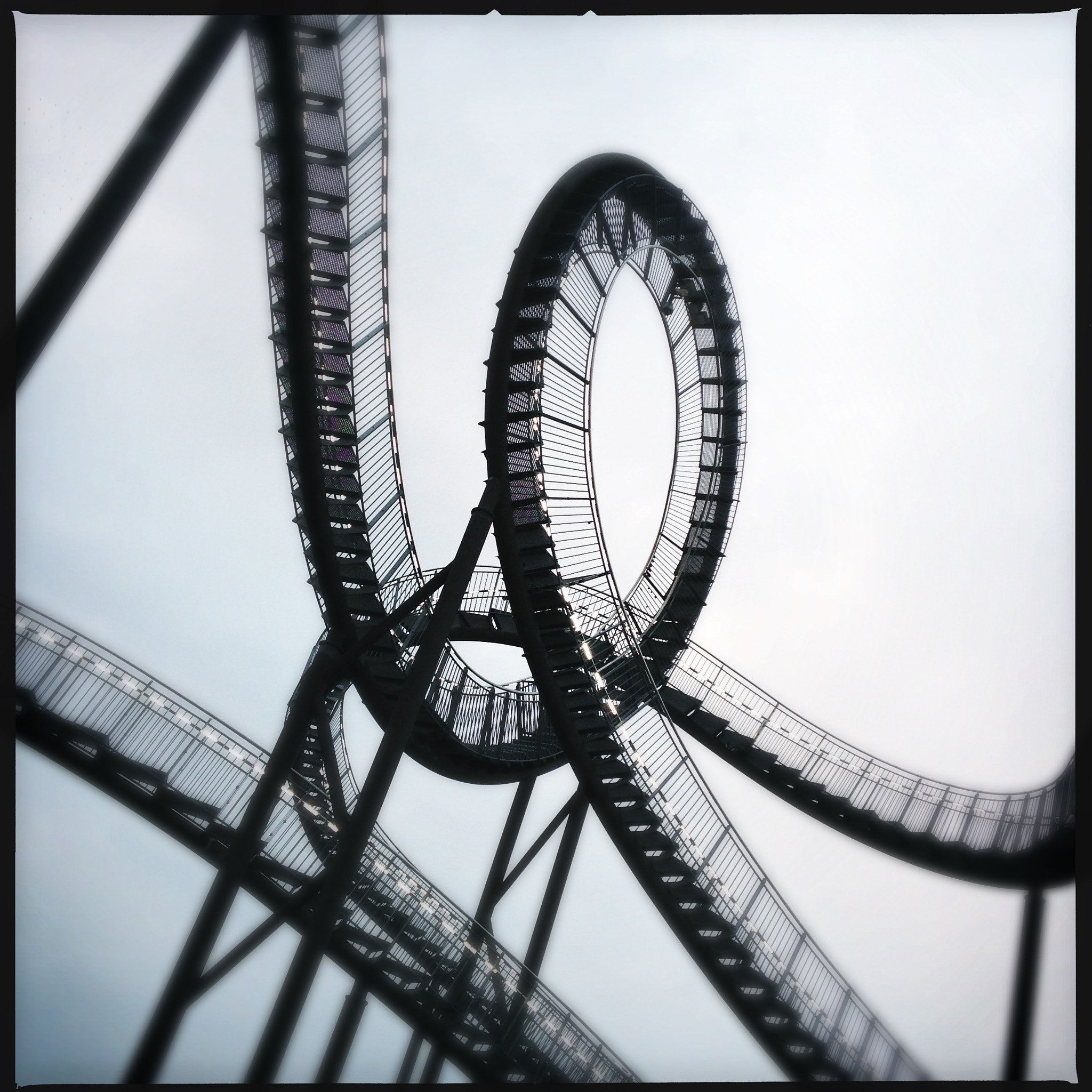 Hipstamatic 313 sample photo. Coole roller coaster photography