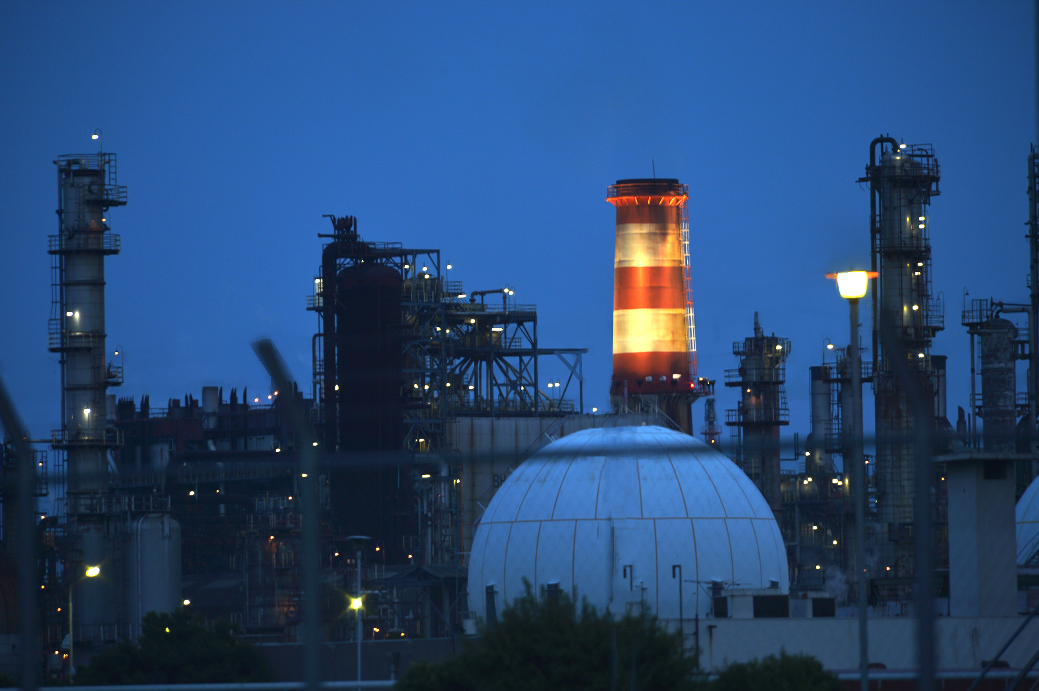 Nikon D4 sample photo. Kawasaki industrial area (195) city that never sleeps photography
