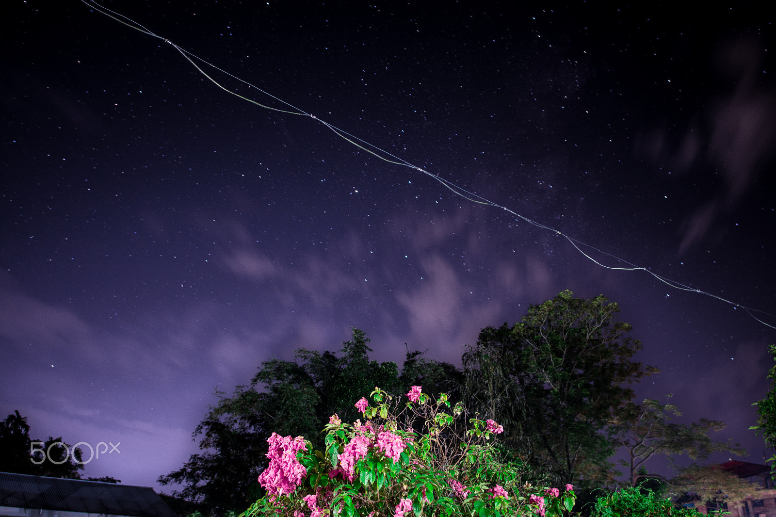 Nikon D5200 + Nikon AF-S Nikkor 20mm F1.8G ED sample photo. Purple sky photography