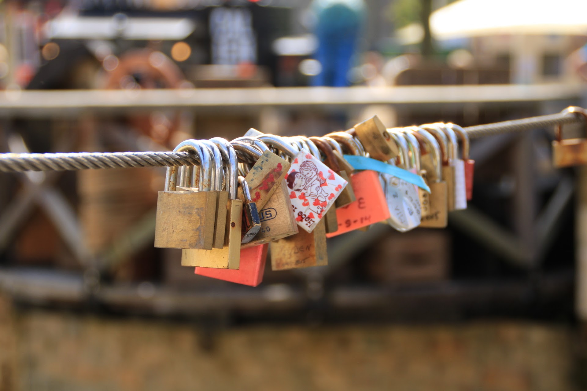 Canon EOS 760D (EOS Rebel T6s / EOS 8000D) sample photo. Lock your love  photography