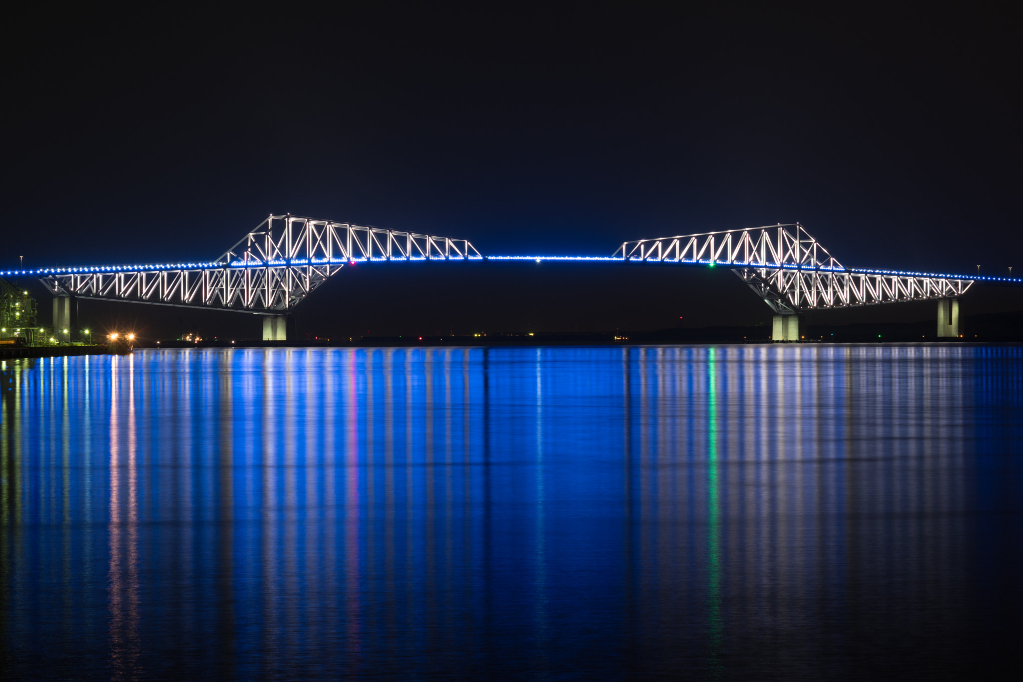 Sony a6300 sample photo. Tokyo gate bridge photography