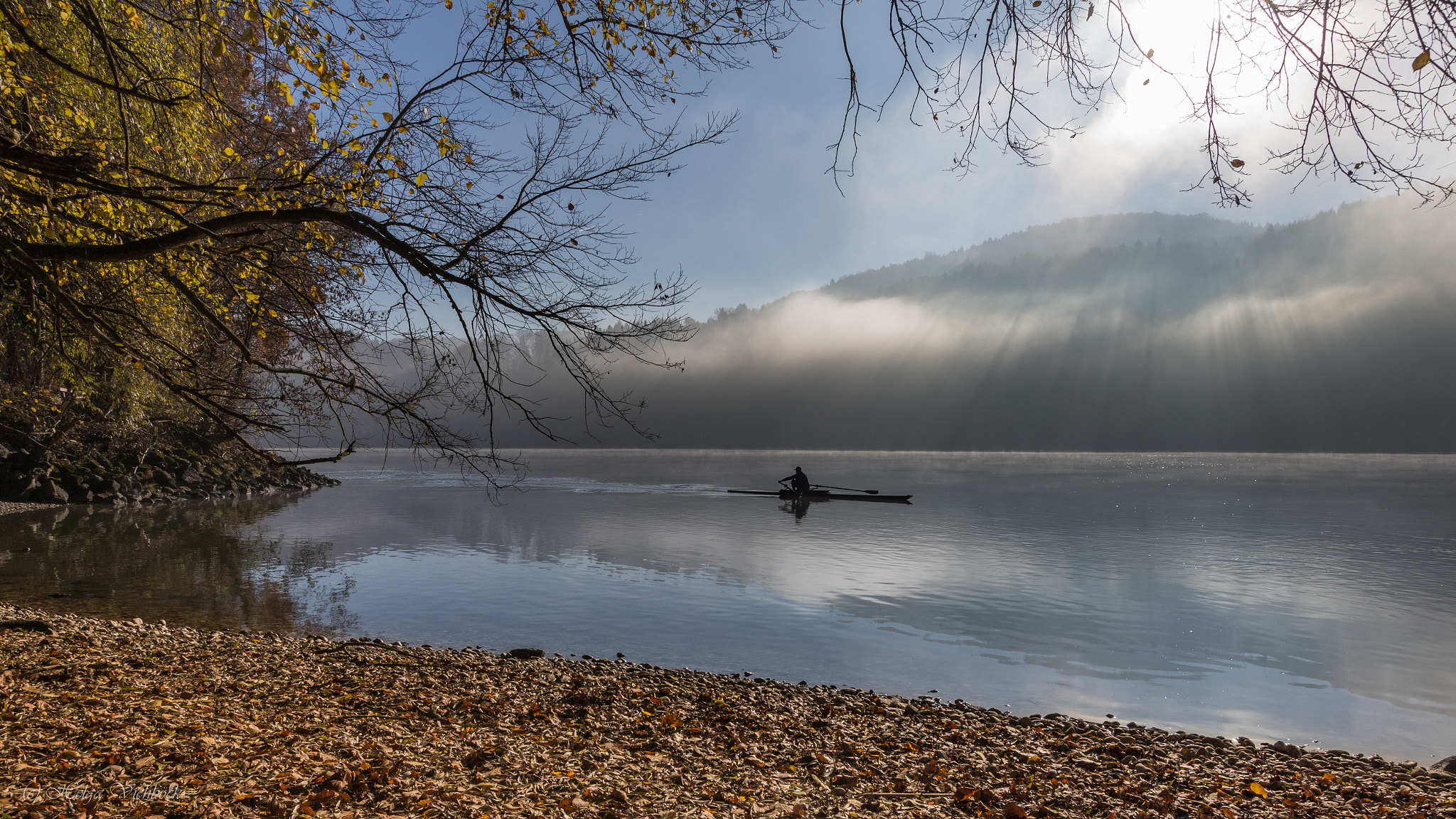 Canon EF-S 10-22mm F3.5-4.5 USM sample photo. Herbst an der donau photography