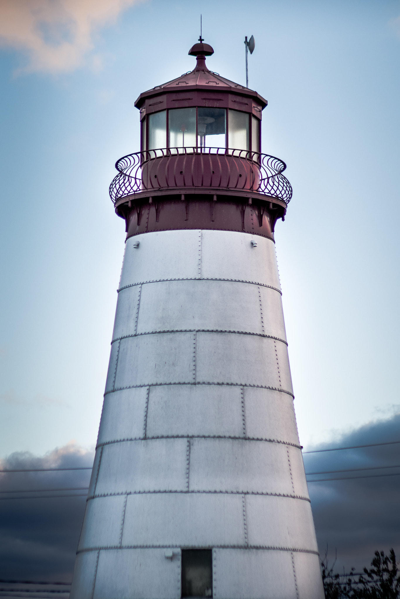 Canon EOS 80D + Canon EF 85mm F1.8 USM sample photo. The lighthouse photography