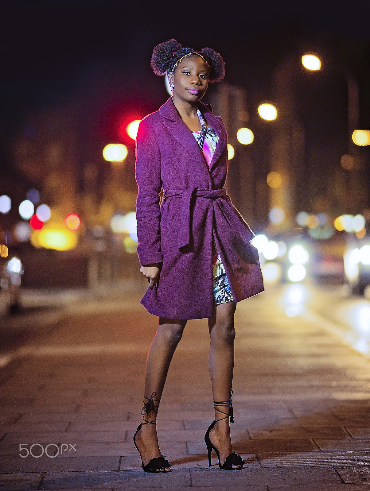 Sony Sonnar T* 135mm F1.8 ZA sample photo. City lights photography