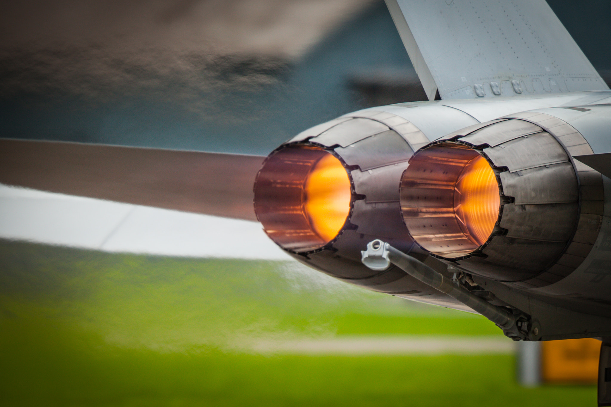 Canon EF 400mm F2.8L IS II USM sample photo. F18 hornet power photography