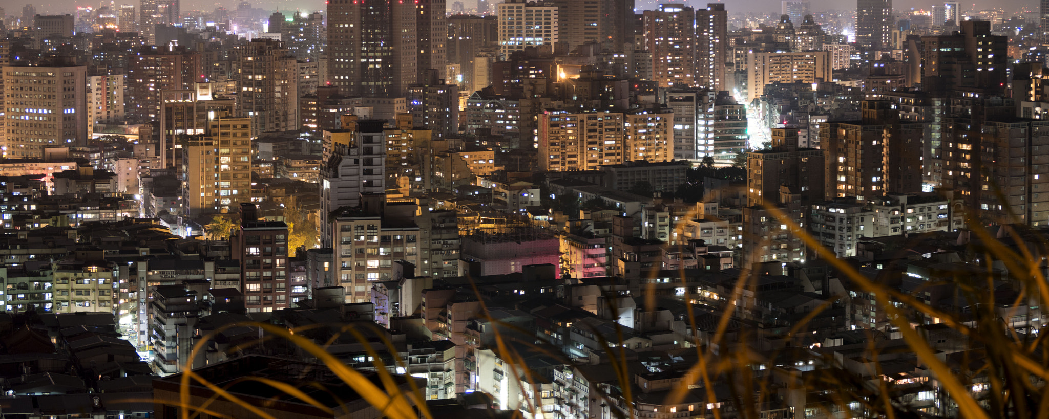 Panasonic Lumix G Vario 45-200mm F4-5.6 OIS sample photo. 福州山公園夜拍 photography