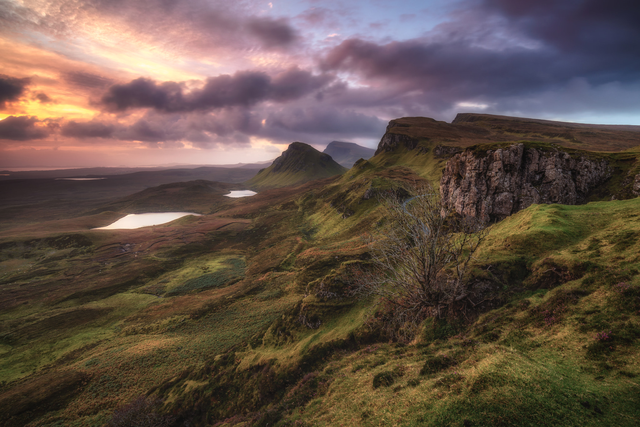 Nikon AF-S Nikkor 18-35mm F3.5-4.5G ED sample photo. Quiraing (cuith-raing) photography