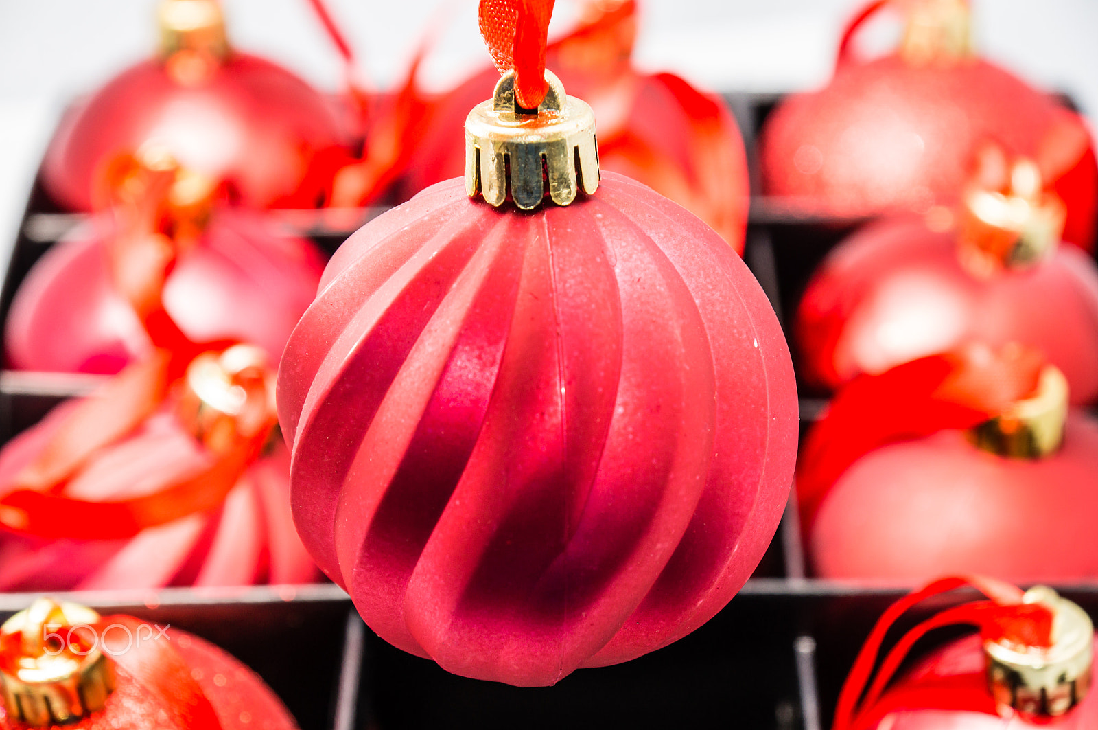 Sony DT 16-105mm F3.5-5.6 sample photo. Christmas ornaments photography