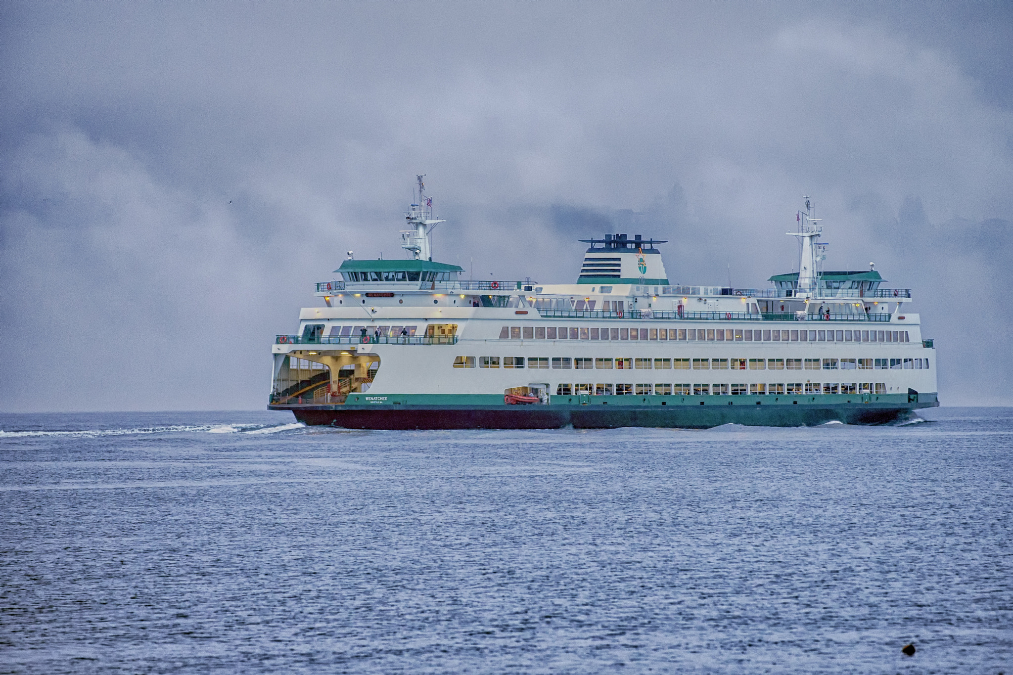 Canon EOS-1D C sample photo. Seattle to bainbridge island ferry photography