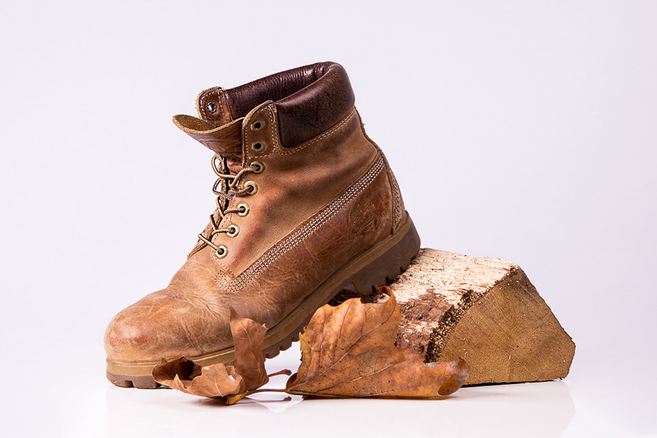 Sigma 28-300mm F3.5-6.3 DG Macro sample photo. Timberland shoe photography