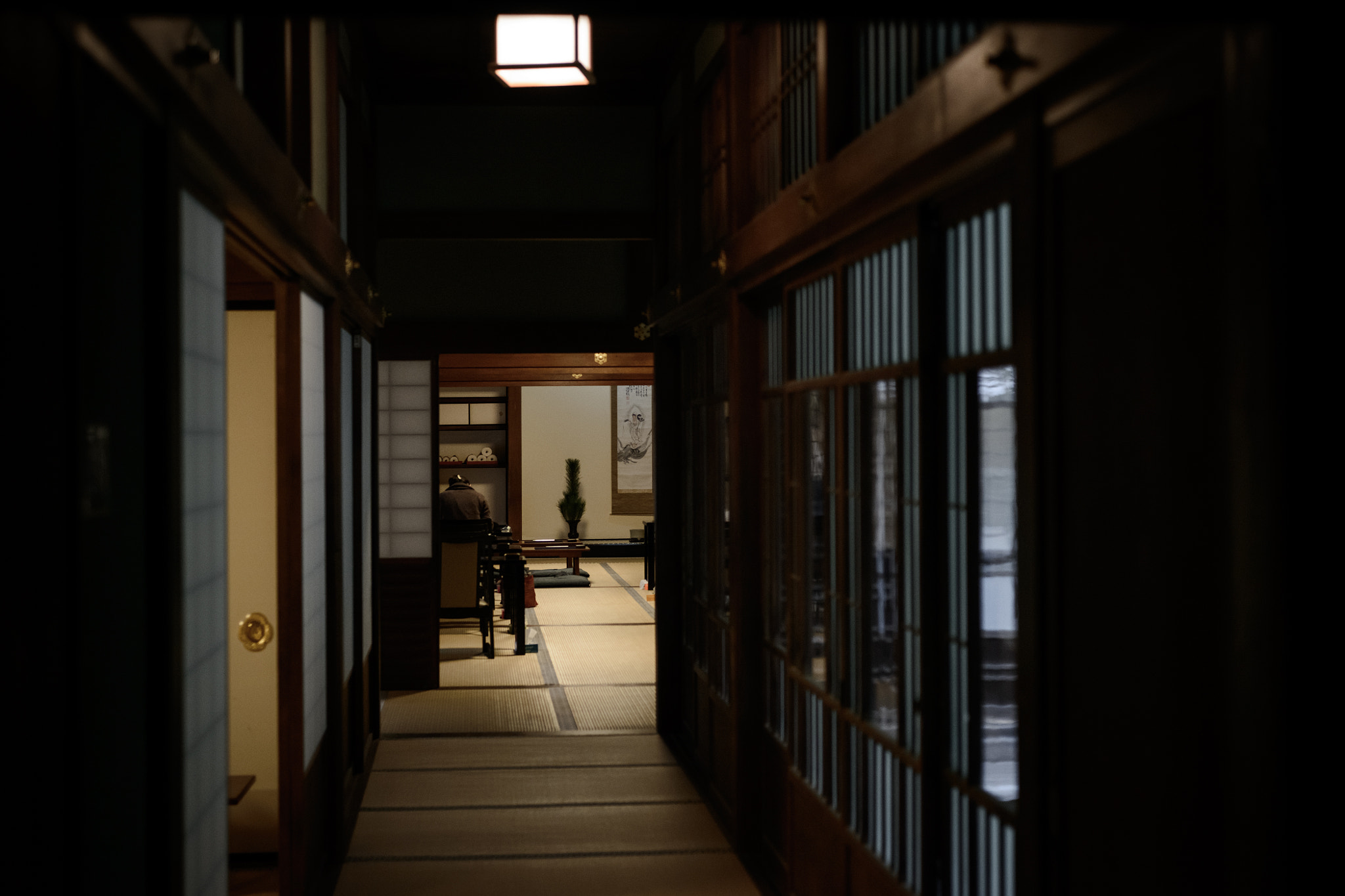 Sigma 24-70mm F2.8 EX DG Macro sample photo. The room of buddhist scriptures photography