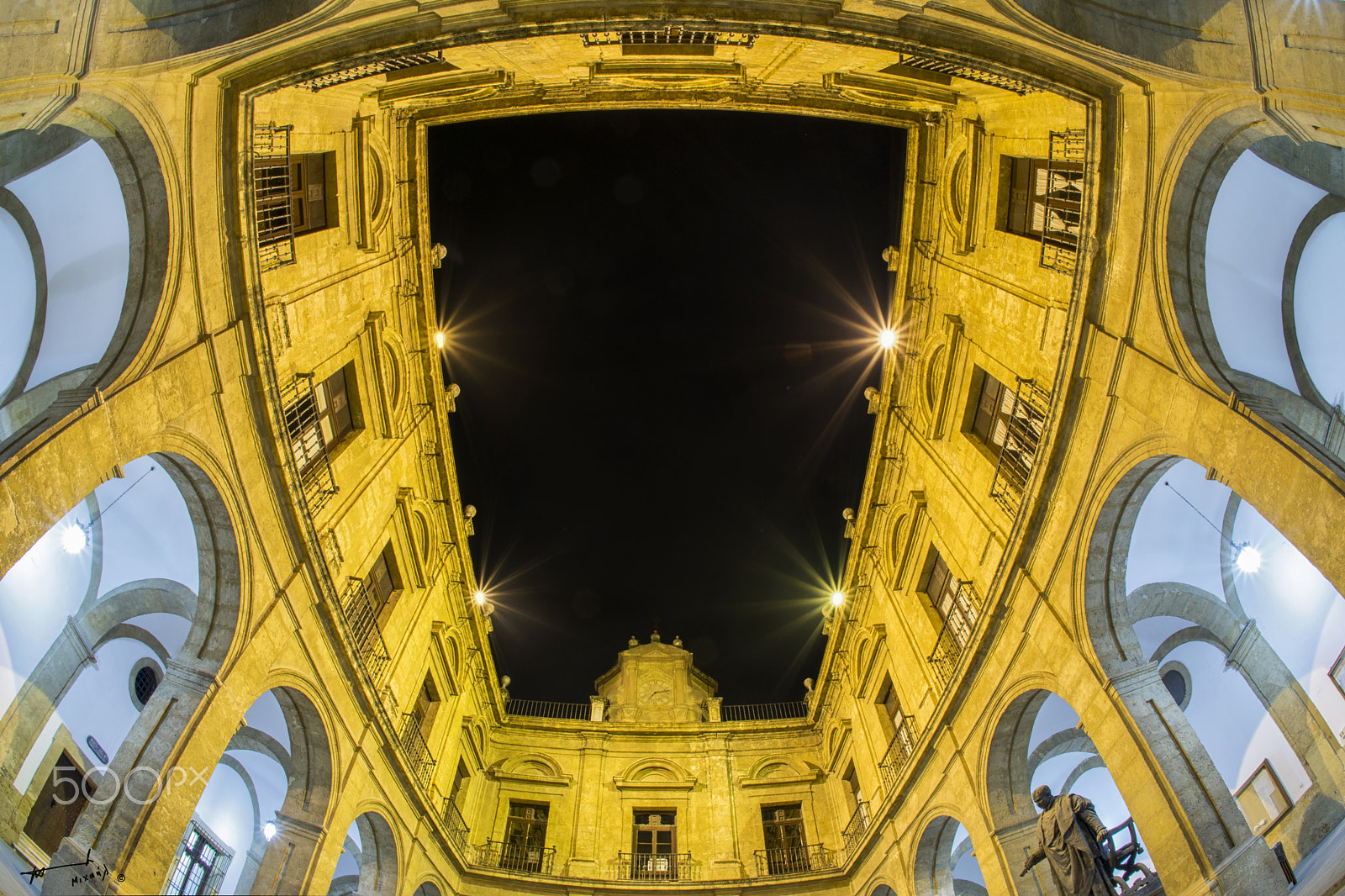 Sigma 10mm F2.8 EX DC HSM Diagonal Fisheye sample photo. University of seville photography