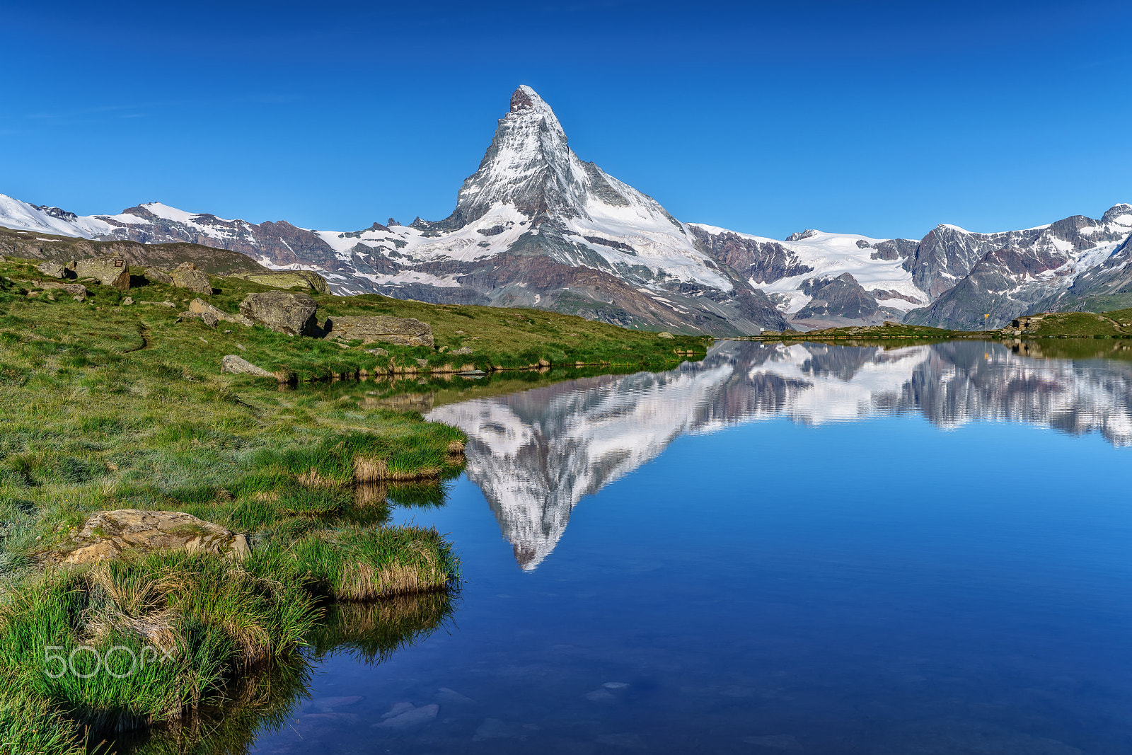 Canon EF 24-70mm F2.8L II USM sample photo. Alpine morning photography