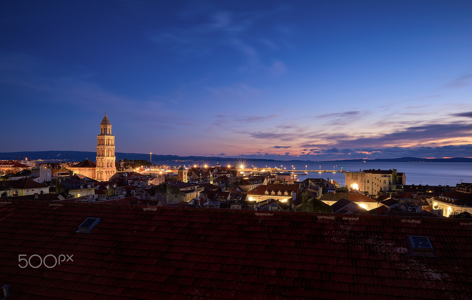 Nikon PC-E Nikkor 24mm F3.5D ED Tilt-Shift sample photo. Split city ii photography
