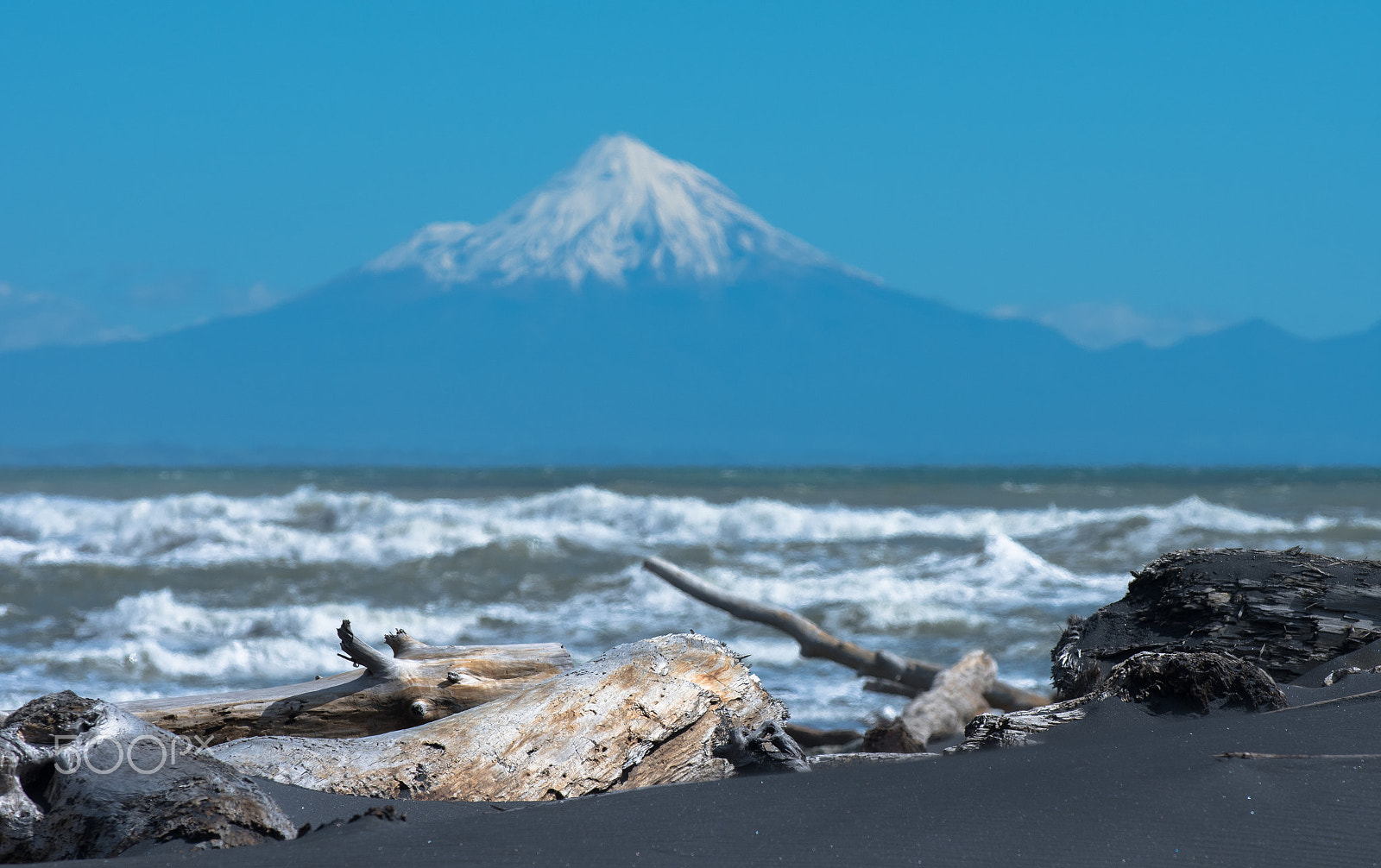 Nikon D500 sample photo. Beach and snow mountain photography