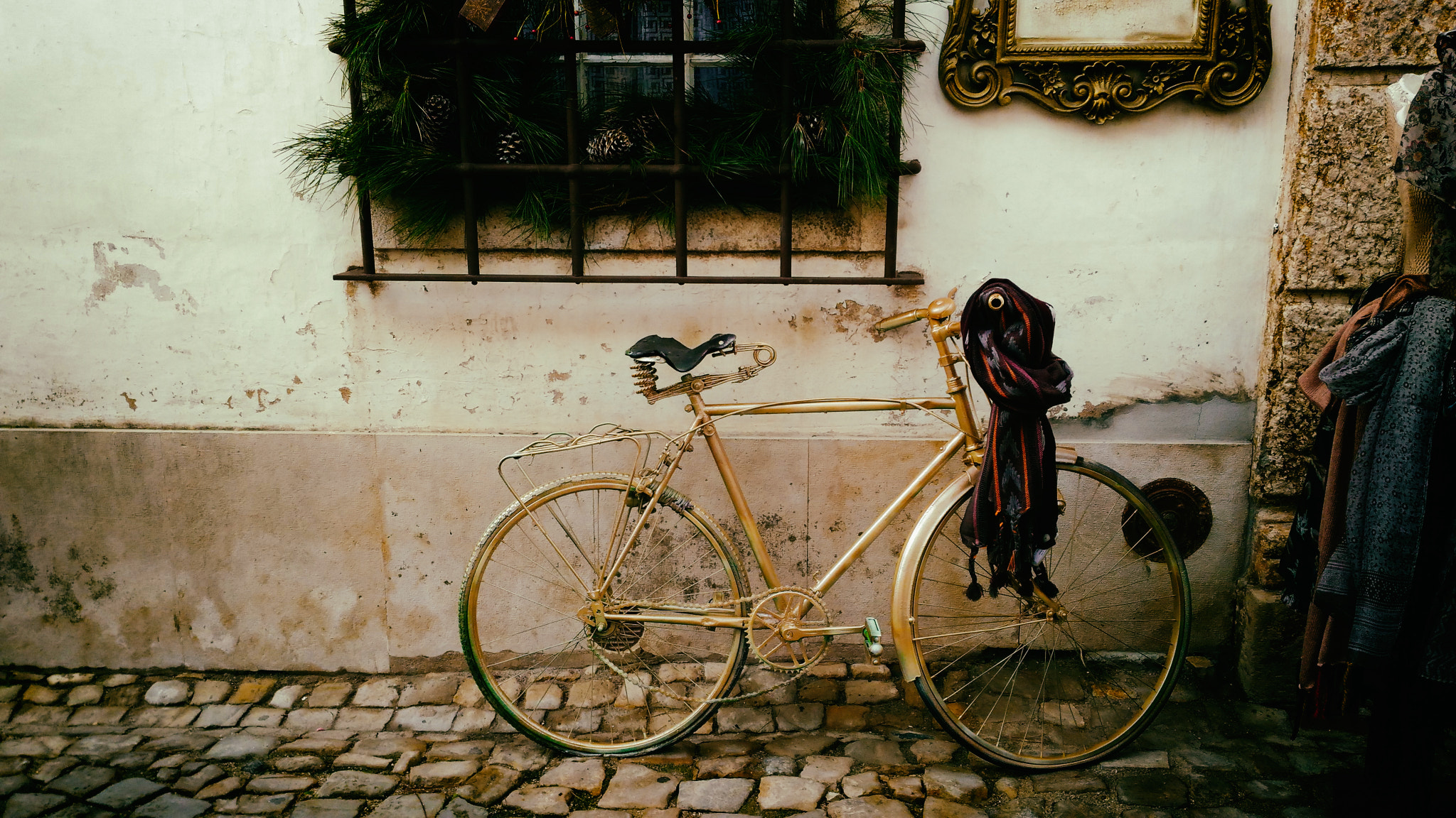 ASUS ZenFone Max (ZC550KL) sample photo. La bici d oro photography