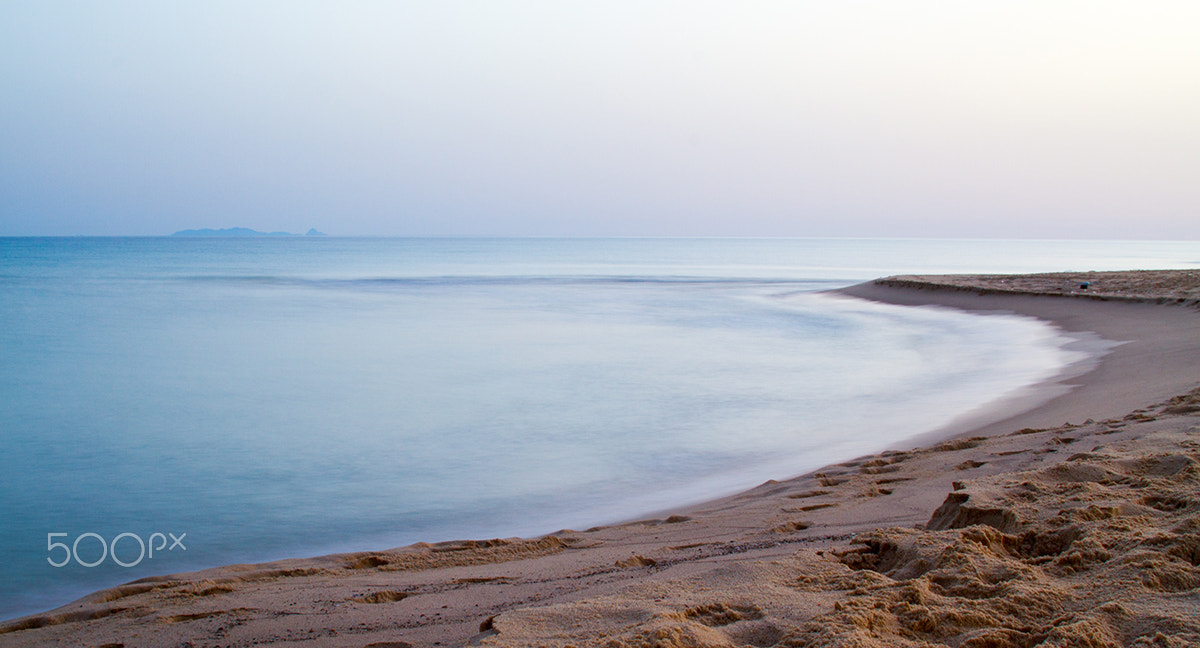 Sigma 30mm f/1.4 DC HSM sample photo. Beach time's up photography