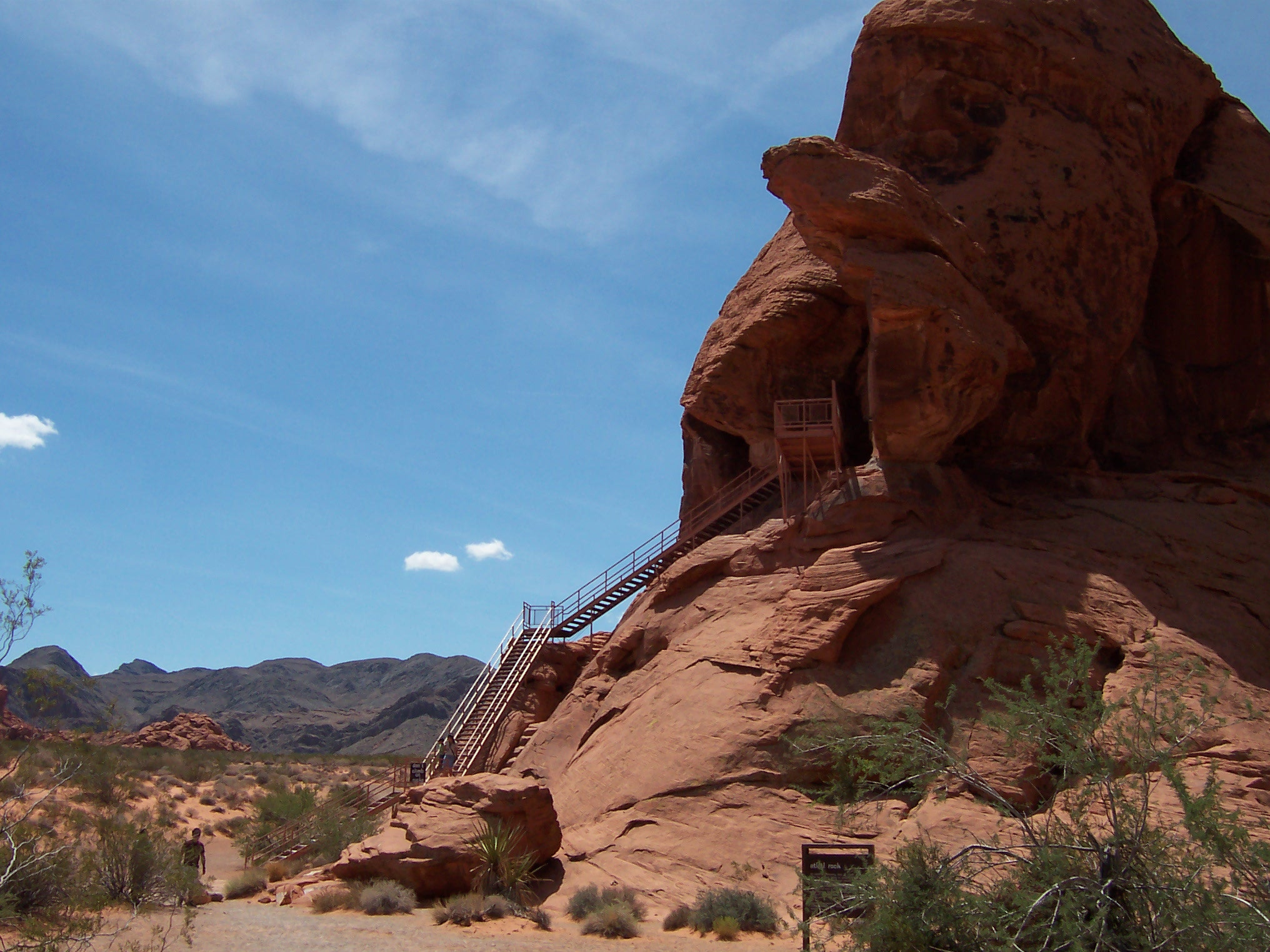 Kodak DX6340 ZOOM DIGITAL CAMERA sample photo. Valley of fire photography