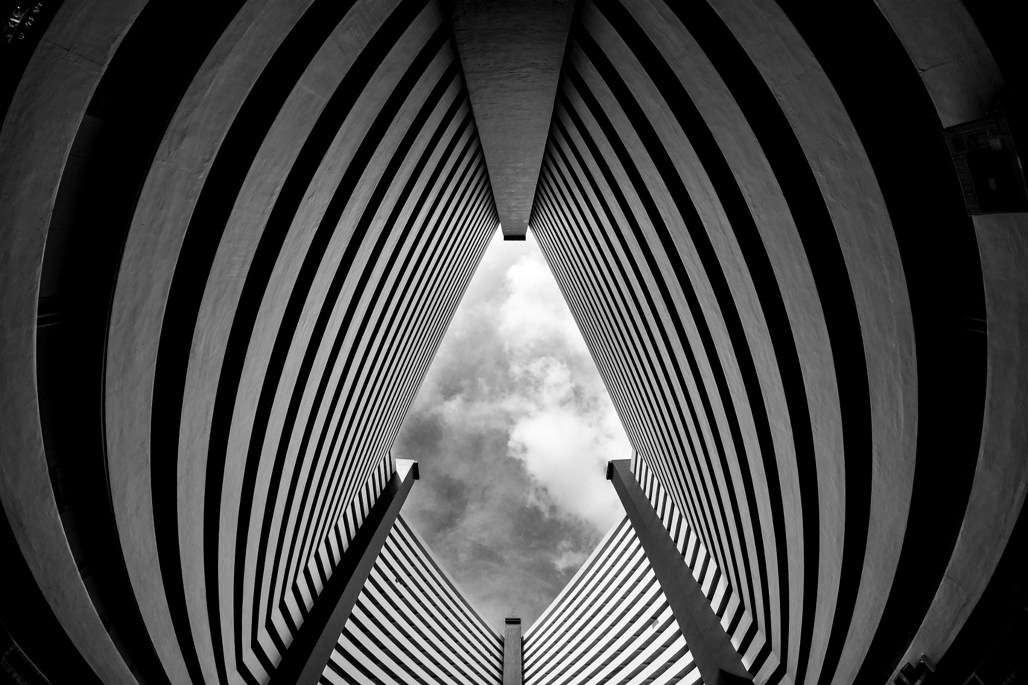 Canon EF 8-15mm F4L Fisheye USM sample photo. Diamond hdb (singapore) photography