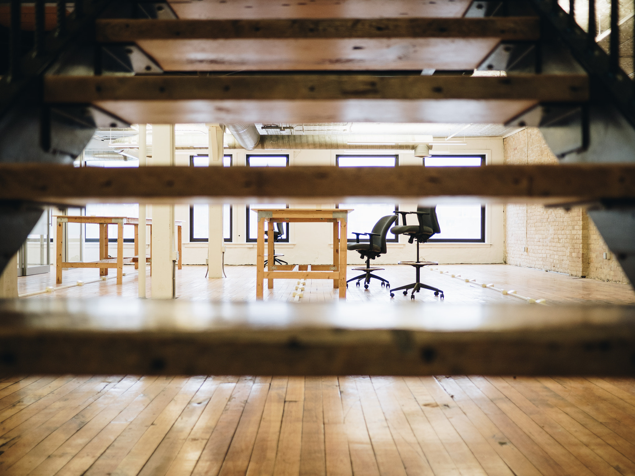 Olympus OM-D E-M5 II + LUMIX G 20/F1.7 II sample photo. Project 365, day three hundred and twenty-six - new workspace photography