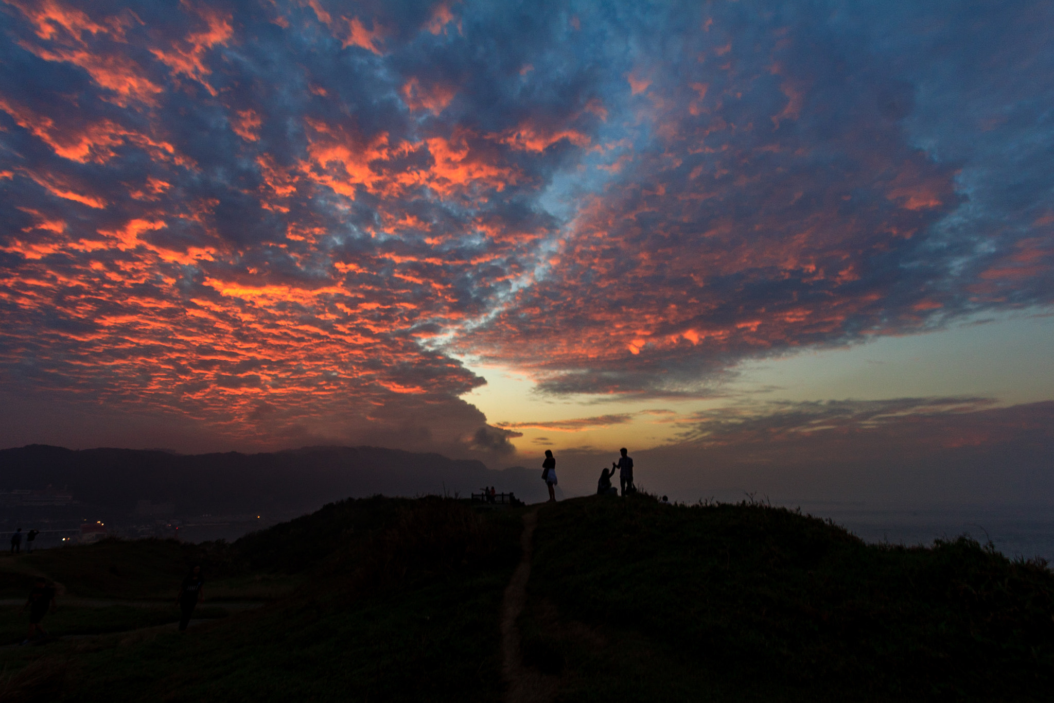 Canon EF-S 10-22mm F3.5-4.5 USM sample photo. Pretty skies at badouzi photography