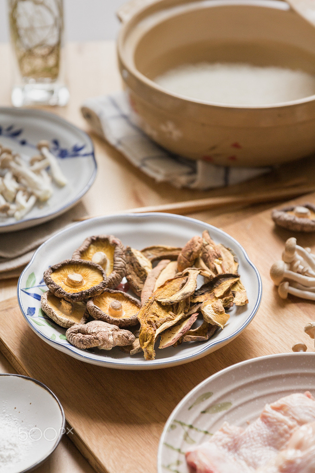 Canon EOS 60D + Canon EF 24-70mm F2.8L II USM sample photo. Dried mushrooms photography