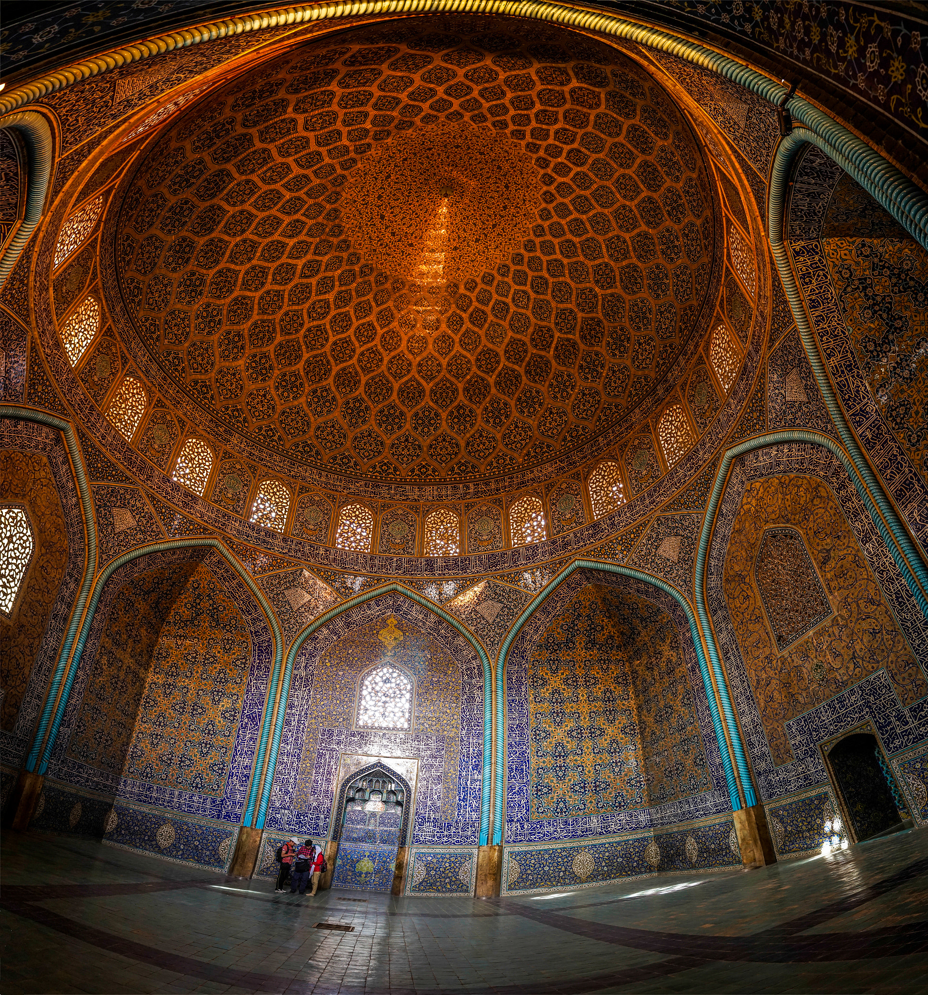 Sony Alpha a5000 (ILCE 5000) + Sigma 19mm F2.8 EX DN sample photo. Sheikh lotfollah mosque, isfahan, iran. photography