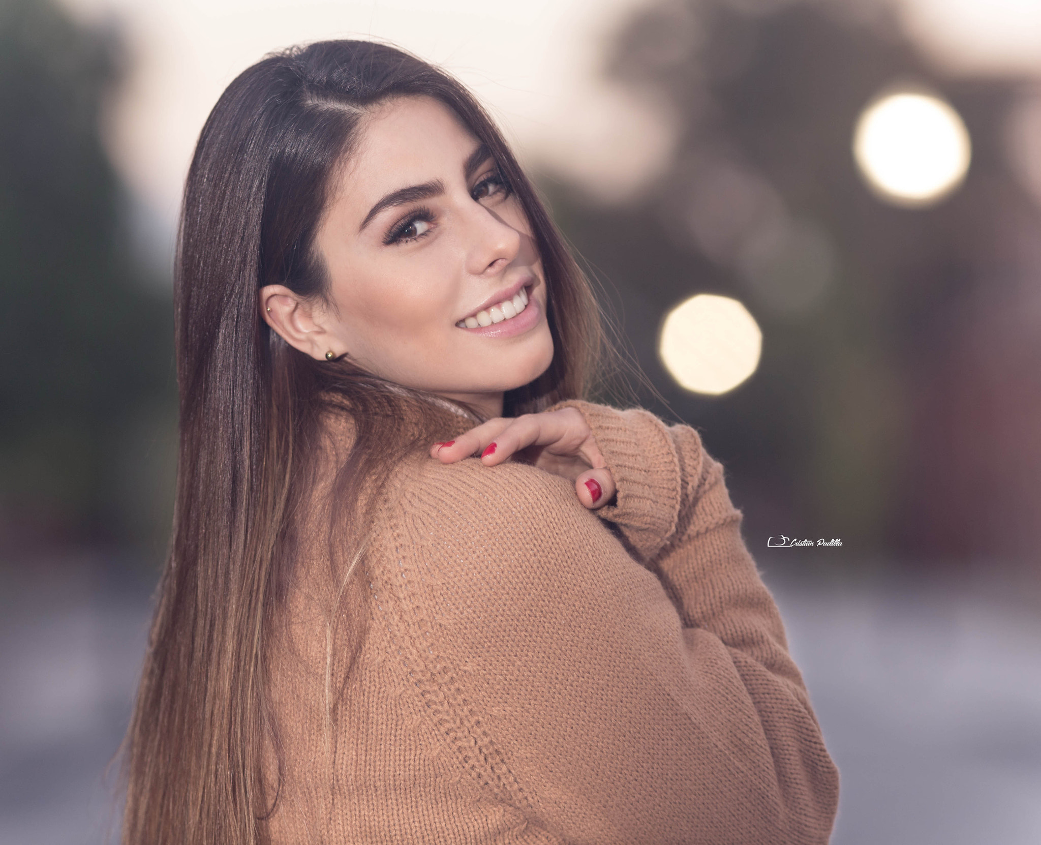 Canon EOS 6D + Canon EF 200mm F2.8L II USM sample photo. Giselle photography