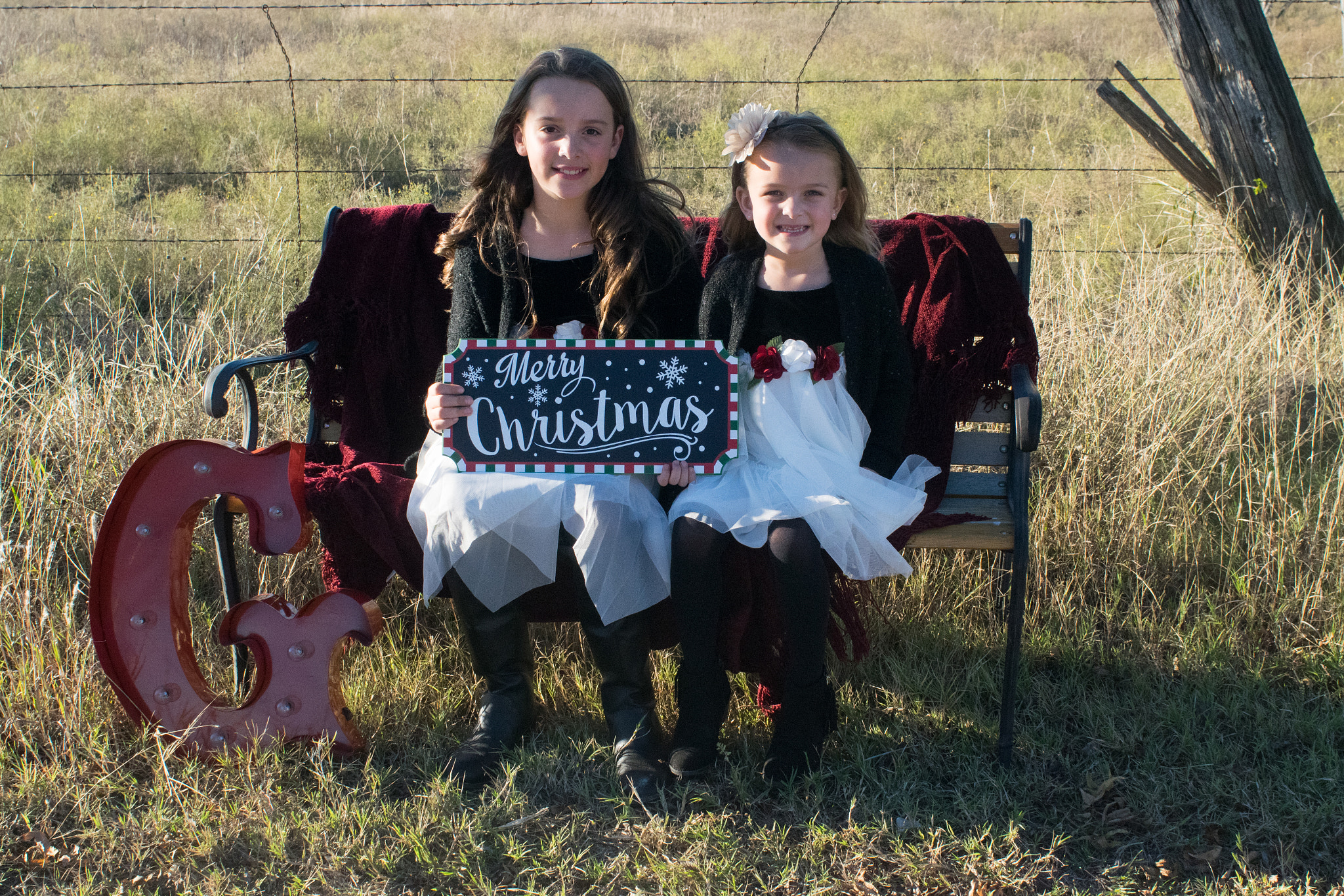 Nikon D5300 sample photo. Griffin family christmas photography