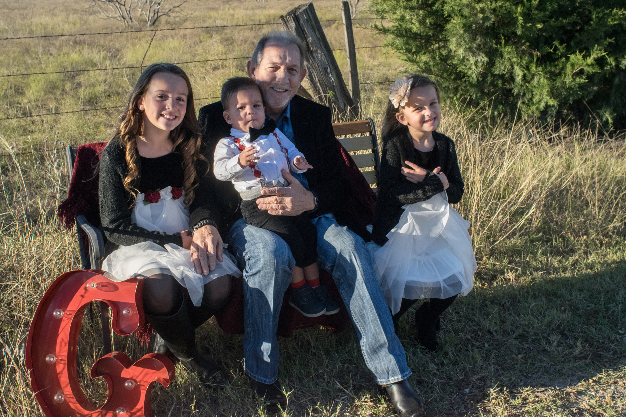 Nikon D5300 sample photo. Griffin family christmas photography