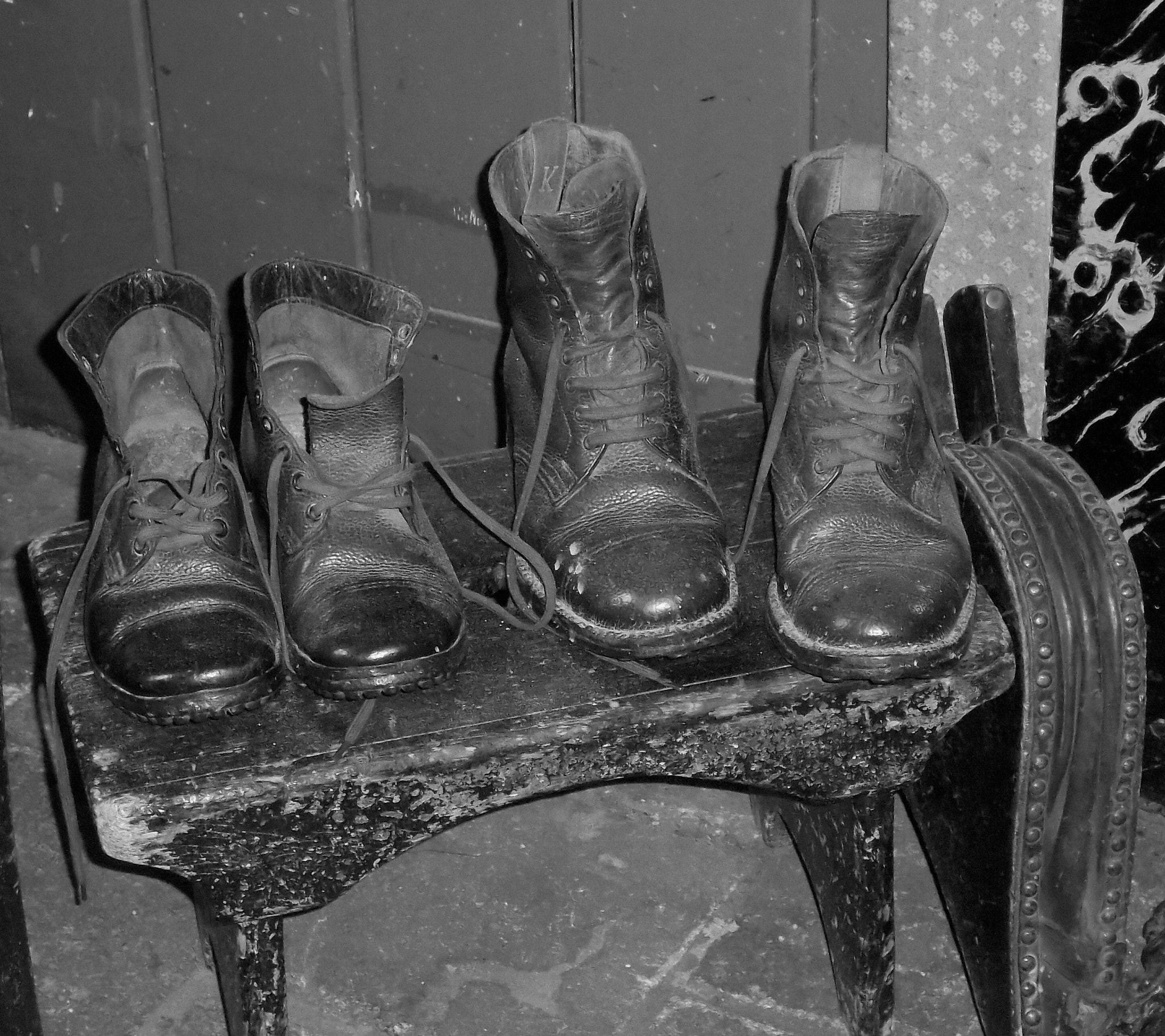 Kodak EASYSHARE M530 DIGITAL CAMERA sample photo. Apprentice photography