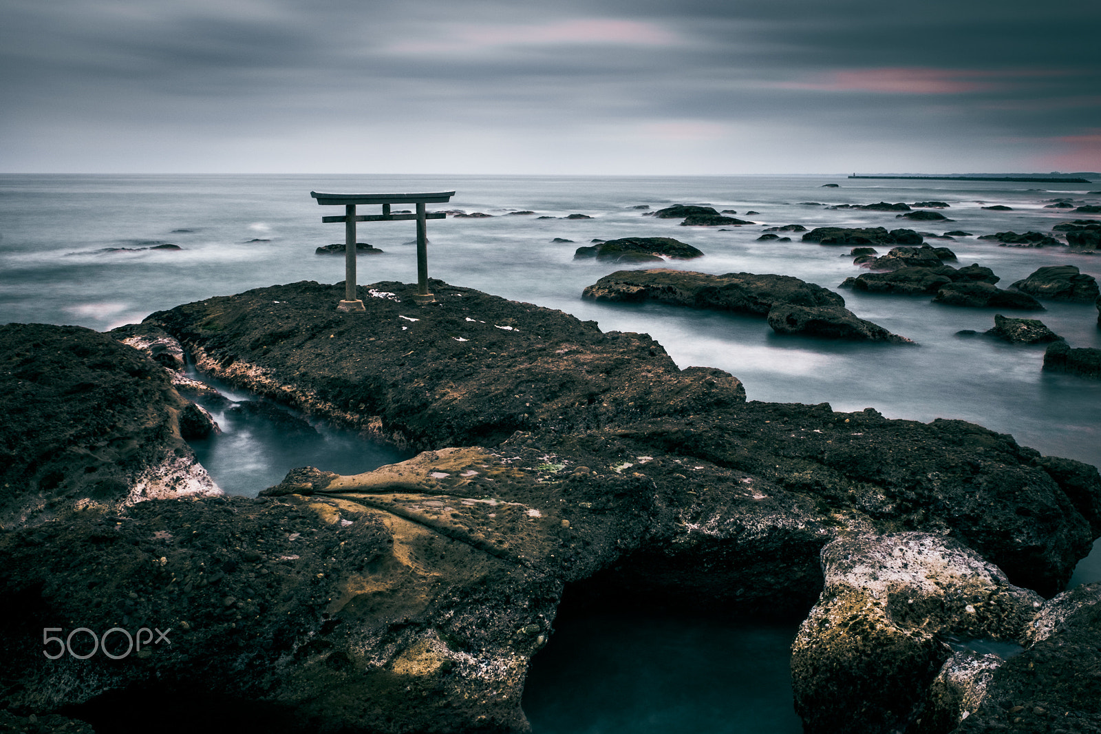 Fujifilm X-T10 + Fujifilm XF 16-55mm F2.8 R LM WR sample photo. Japanese shrine photography