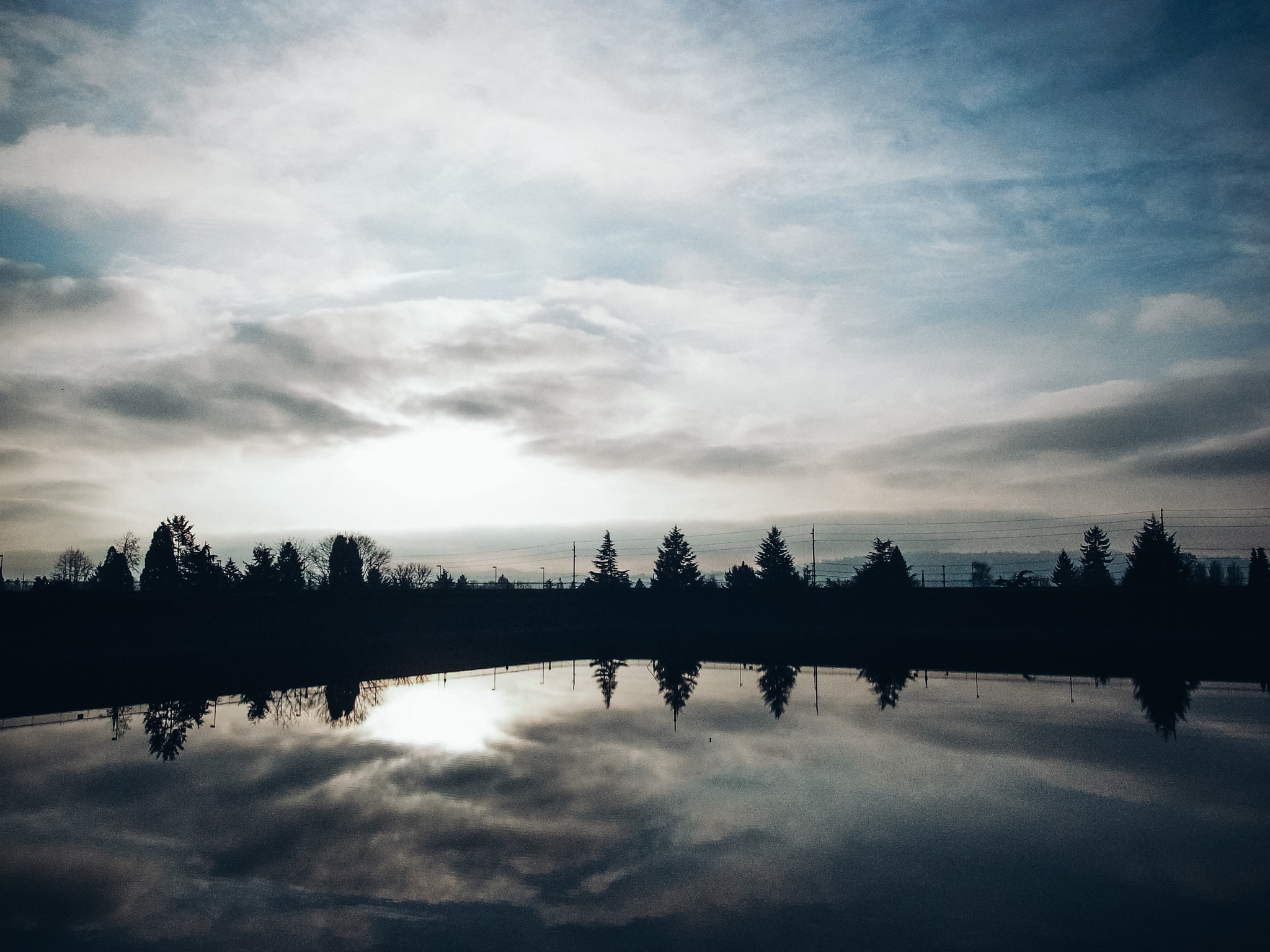 RICOH GR LENS sample photo. Cold reflections photography