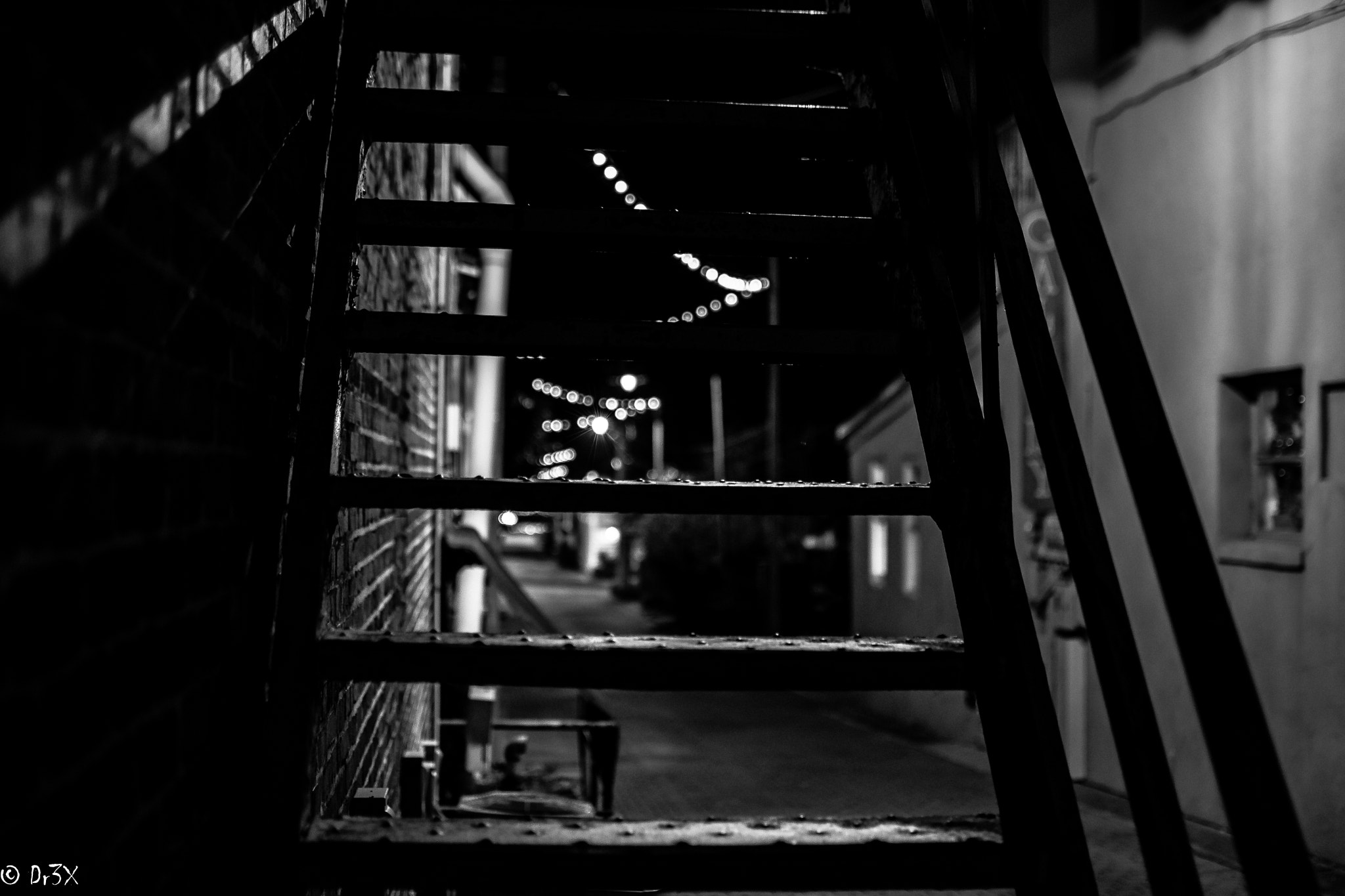 Nikon D500 + Nikon AF-S DX Nikkor 35mm F1.8G sample photo. Stairs photography