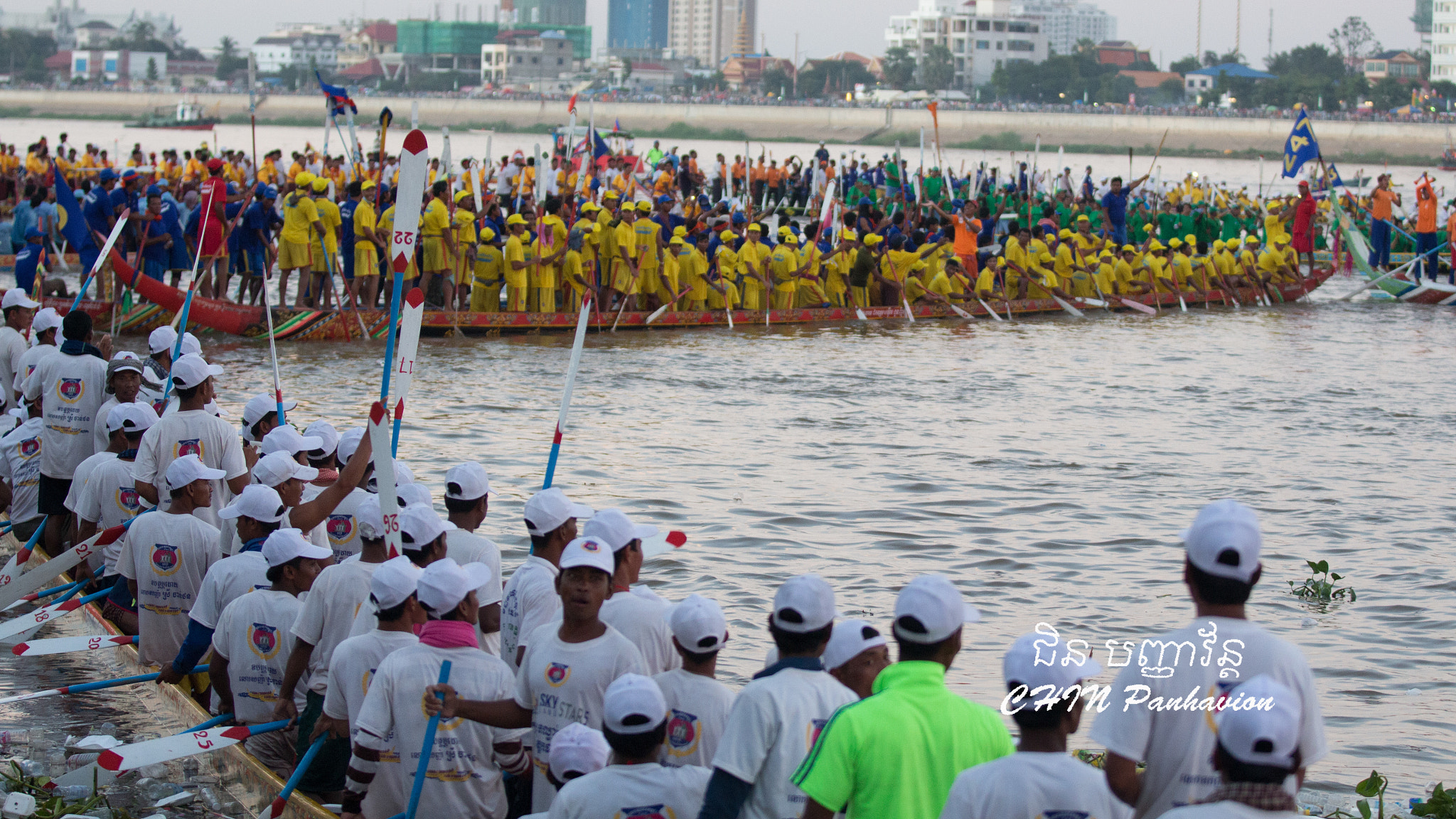 Canon EOS 650D (EOS Rebel T4i / EOS Kiss X6i) sample photo. Cambodia water festival 2016 photography