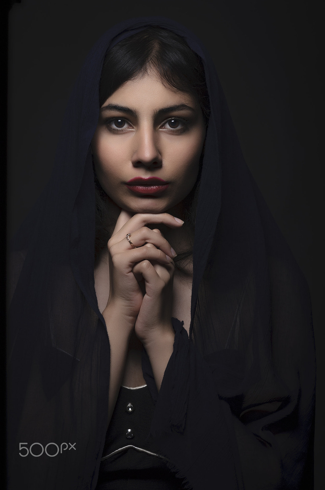 Nikon D90 + Nikon AF-S Nikkor 85mm F1.8G sample photo. Look beautiful photography