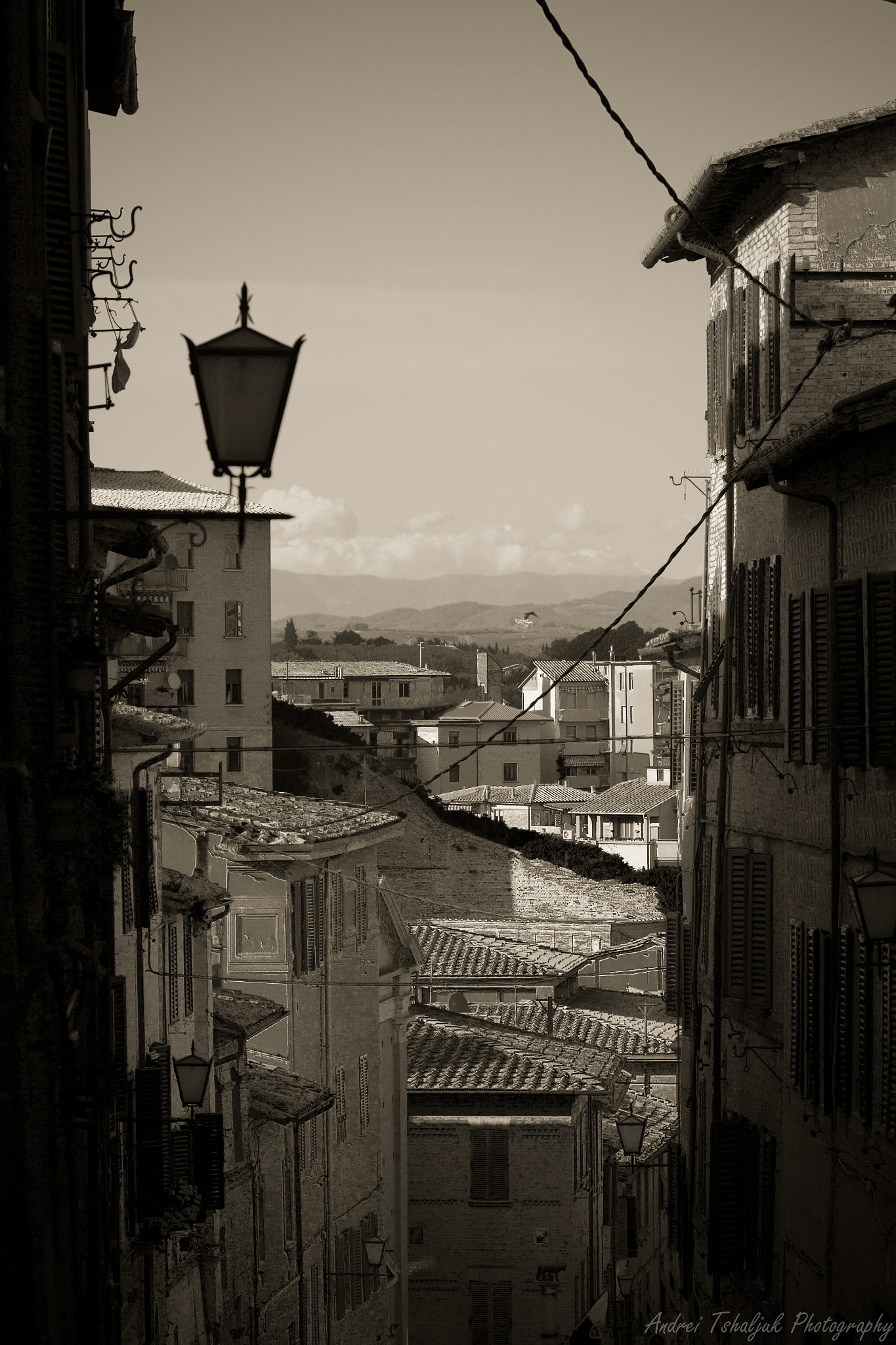 Sigma 85mm F1.4 EX DG HSM sample photo. Siena city photography