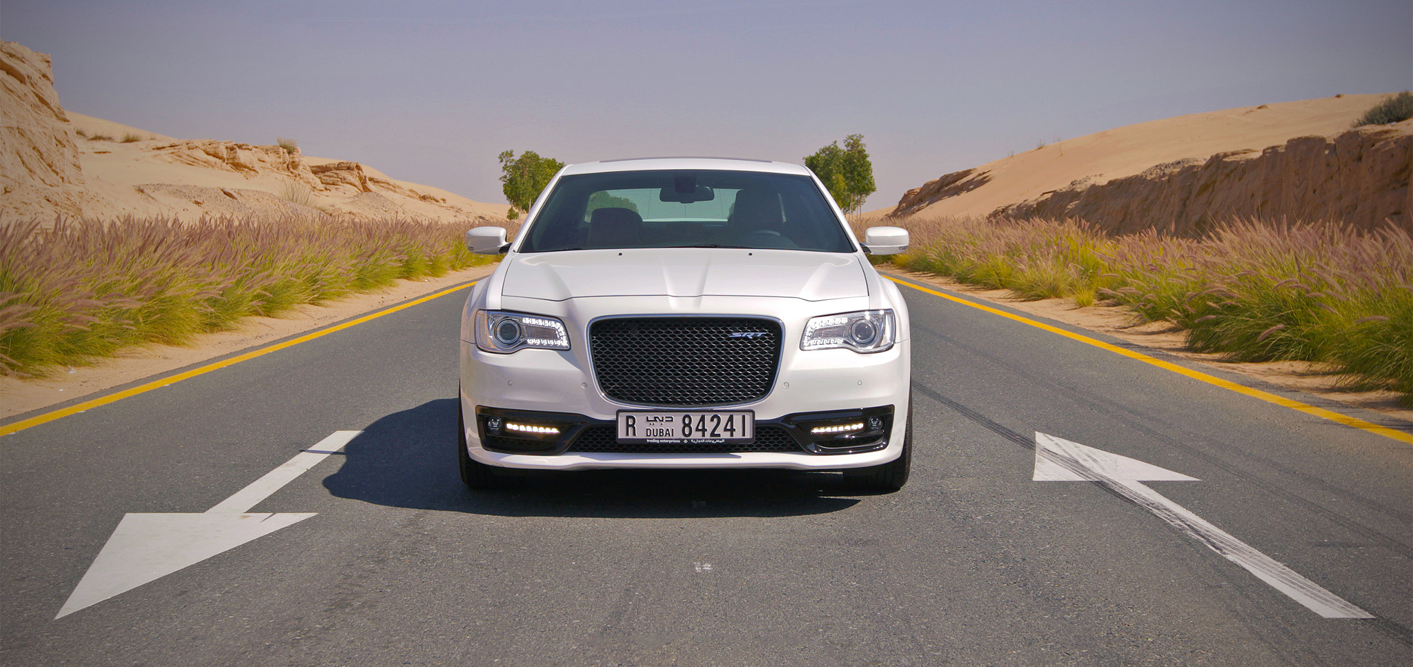 Canon EF 16-35mm F2.8L II USM sample photo. Chrysler 300c srt photography