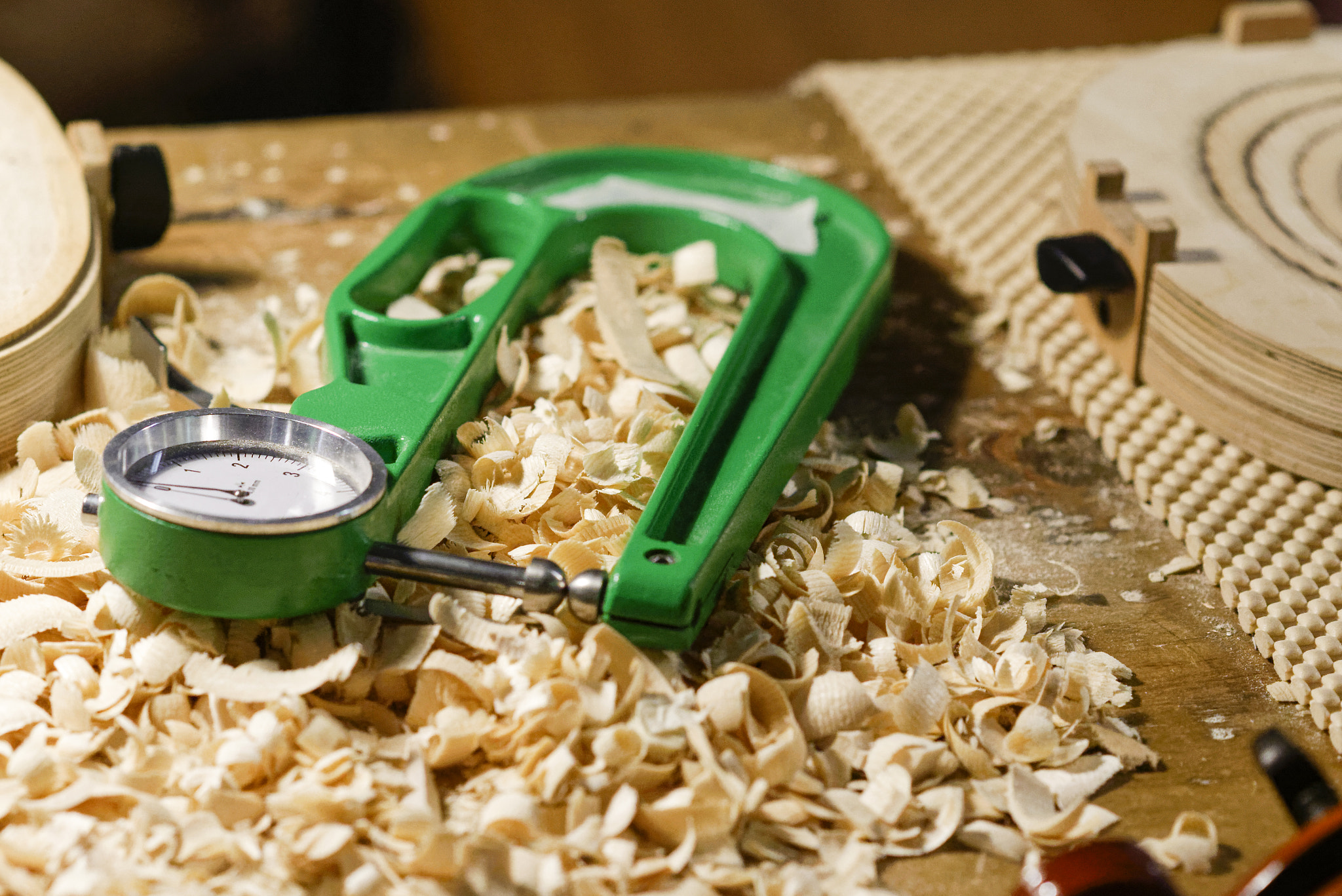 Nikon D800E + Nikon AF-S Nikkor 85mm F1.8G sample photo. Measuring tool micrometer photography