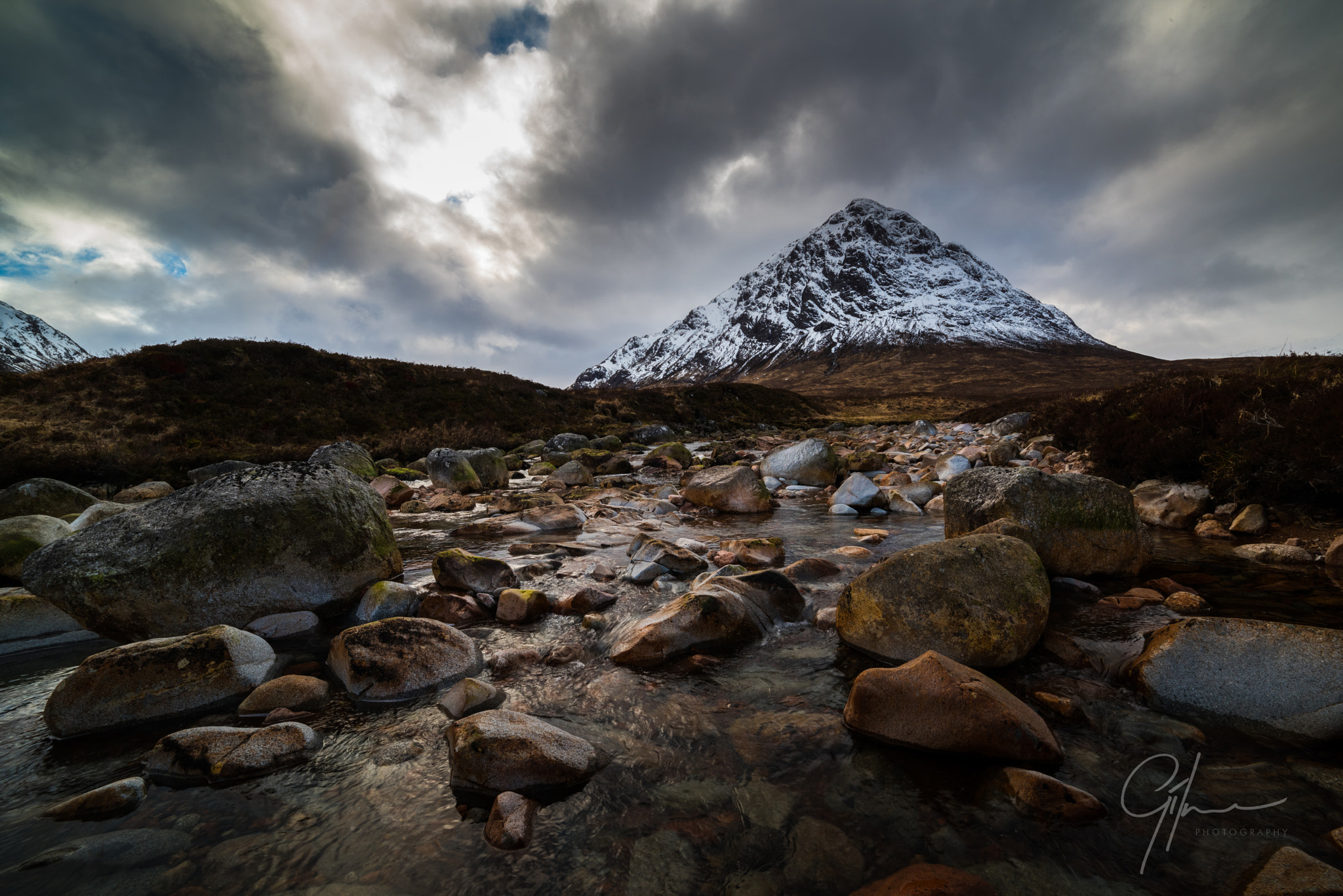 Samyang 14mm F2.8 ED AS IF UMC sample photo. I am the mountain photography