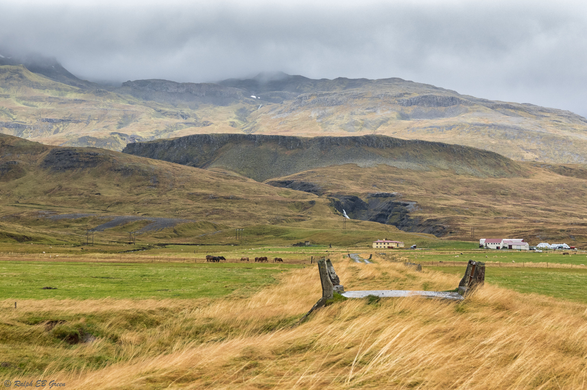 Sigma 17-50mm F2.8 EX DC HSM sample photo. The old road photography